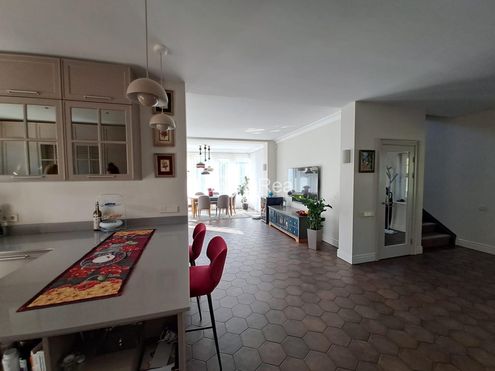 A house for rent in Pumpuri