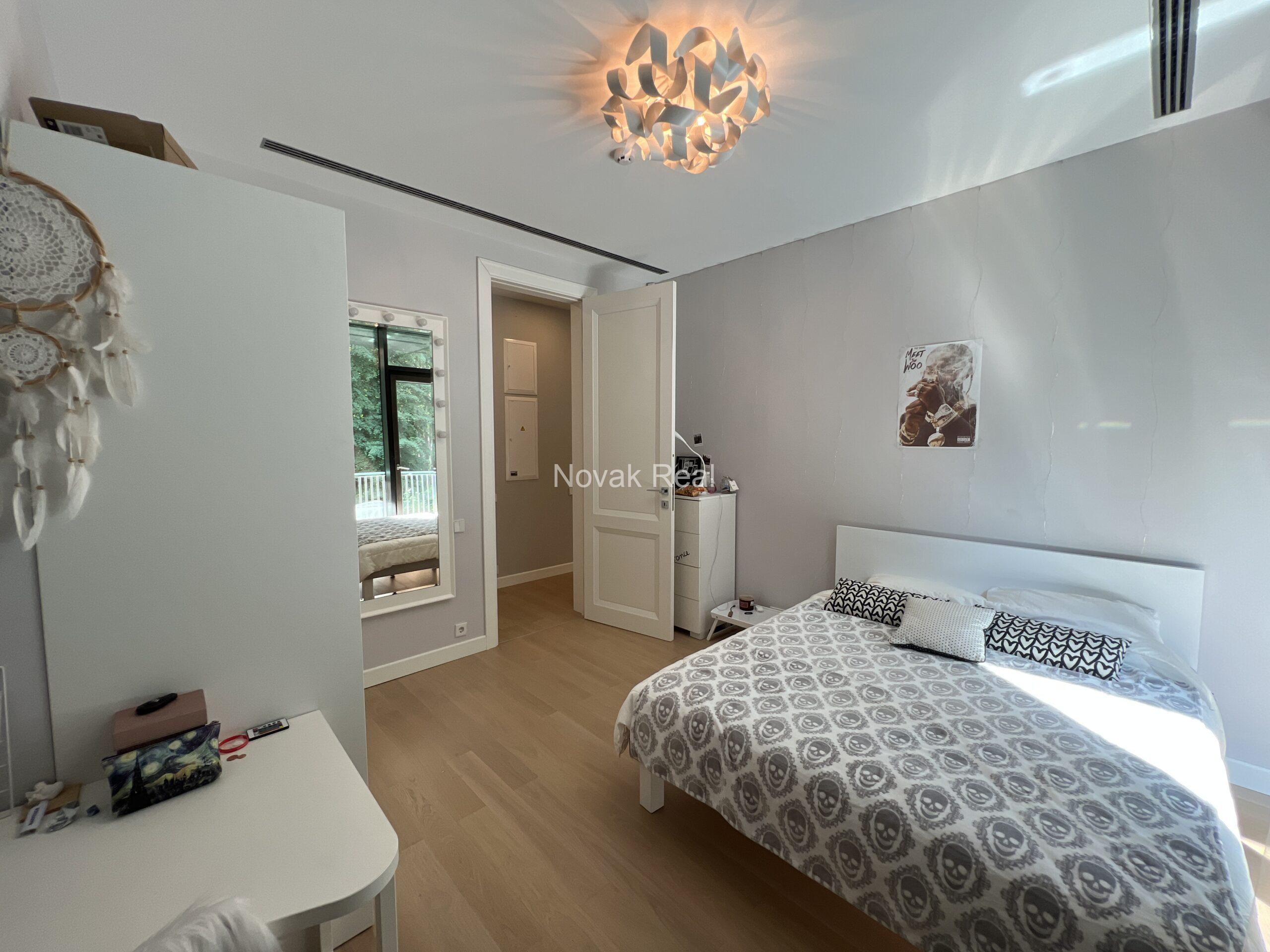 An apartment for sale in a new elite project “Pine Cube”