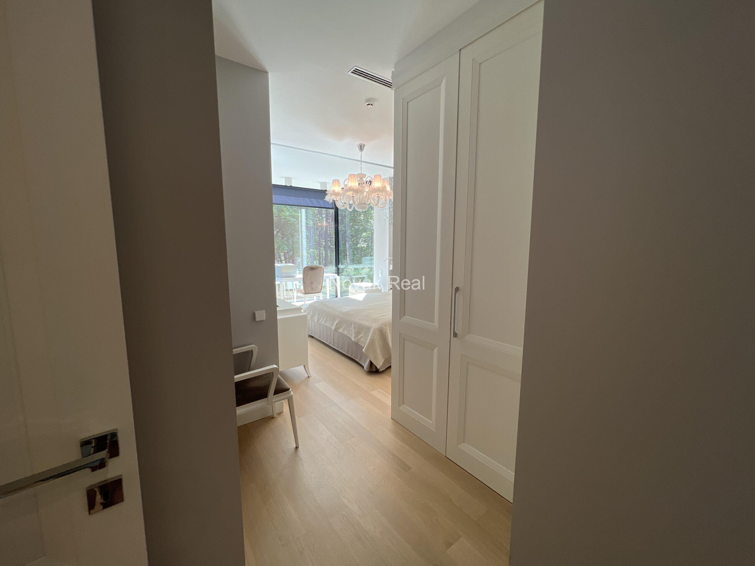 An apartment for sale in a new elite project “Pine Cube”