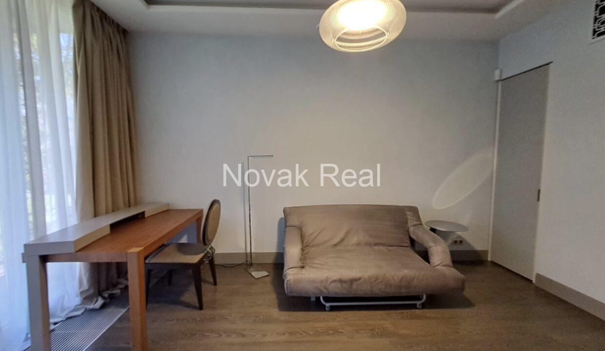 5862f3b4-198b-40da-975f-5c81014001b1