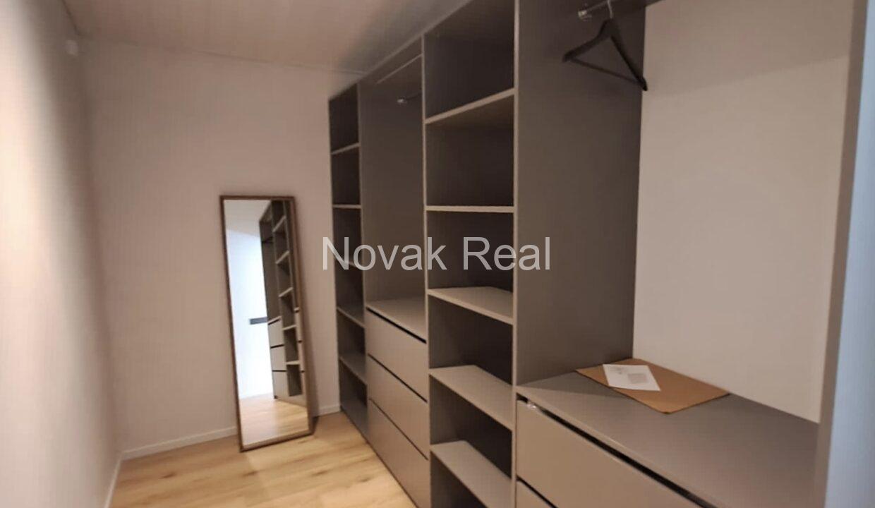 74916ae8-46b4-409e-9379-3ccda3ae444b