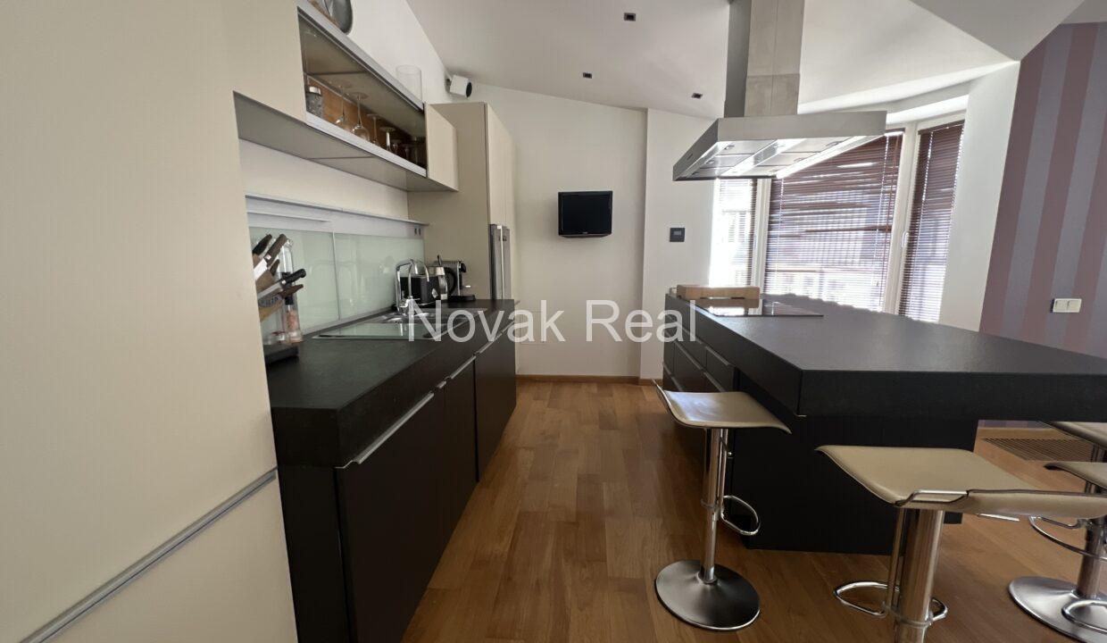 DJI_20230512_171647_243