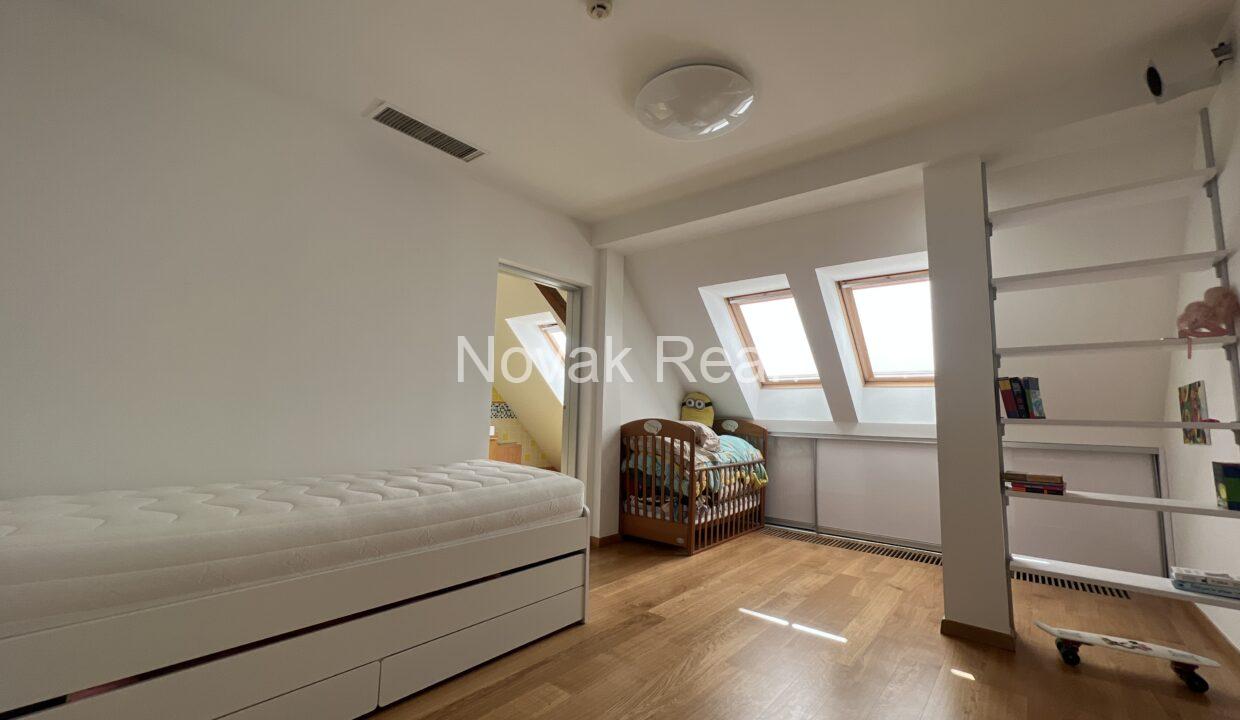 DJI_20230512_172014_783