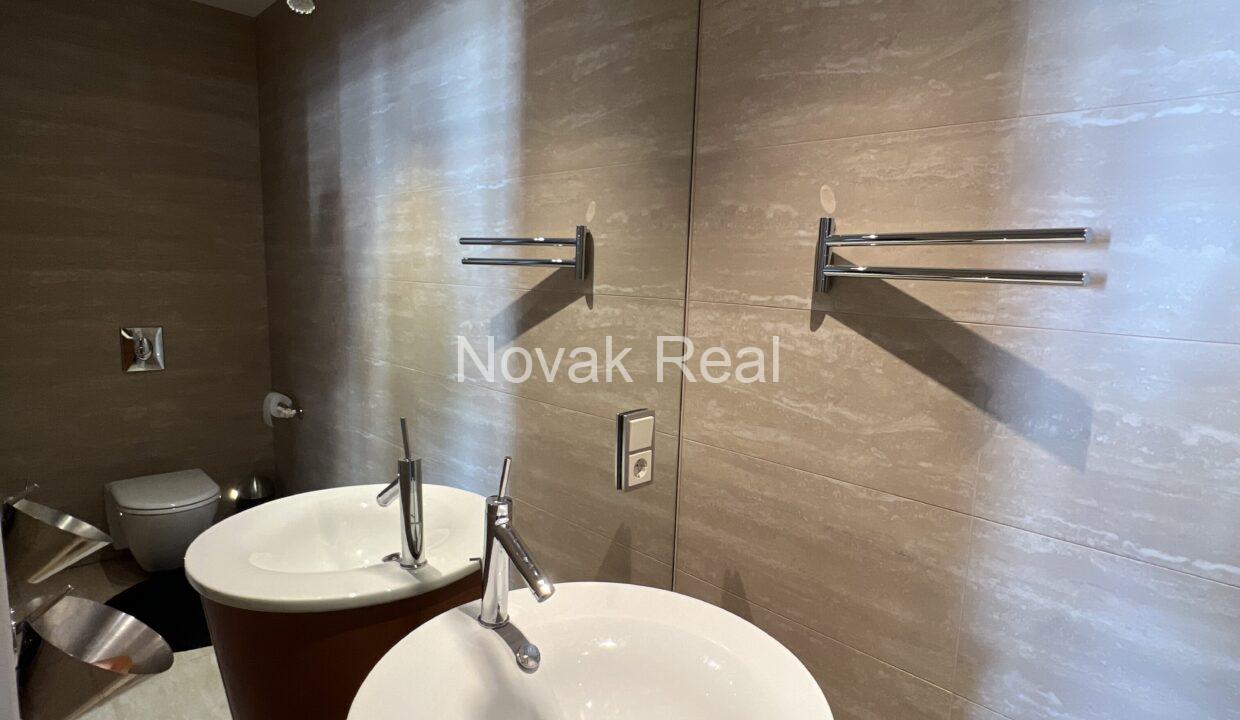 DJI_20230512_172300_200