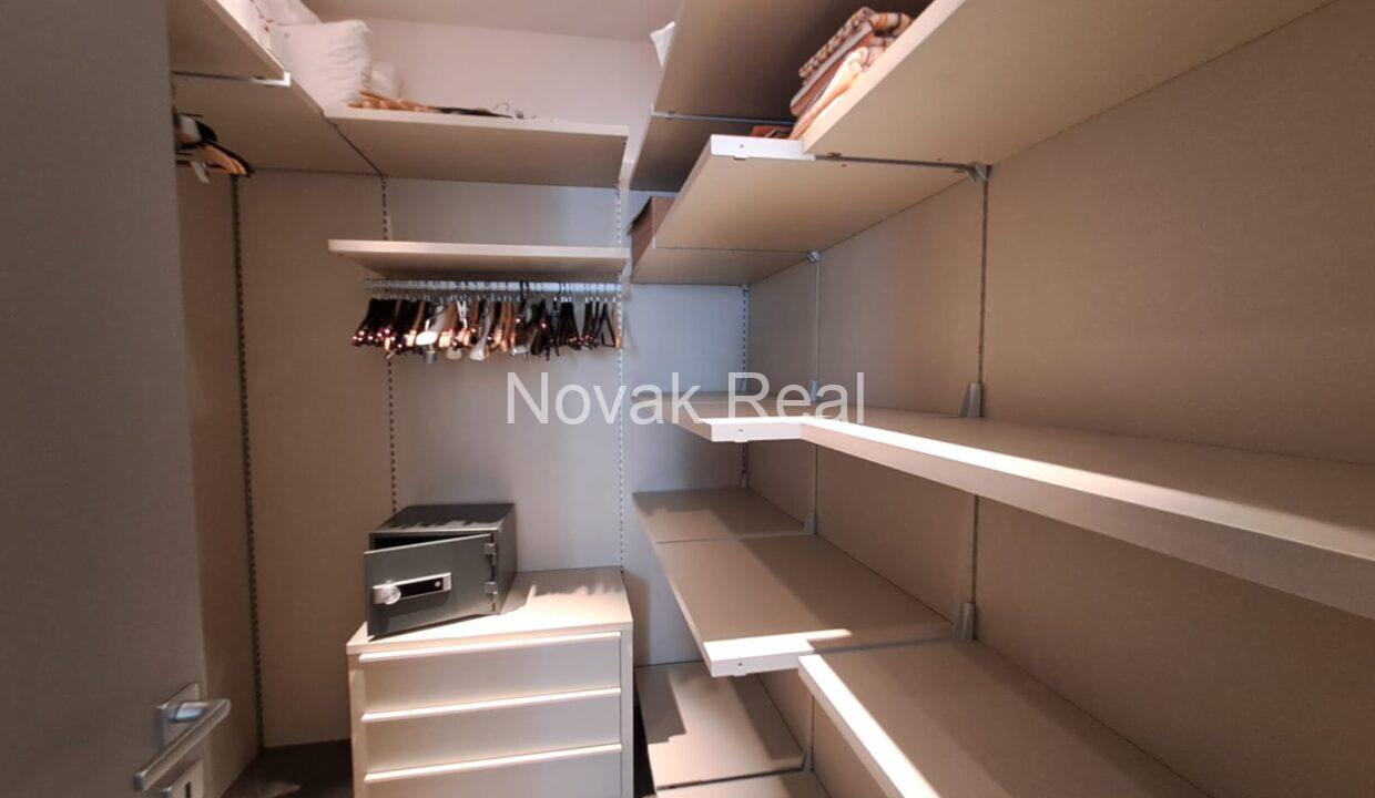 cbef9f8c-dac7-47a8-aad4-0ada49fe1e42