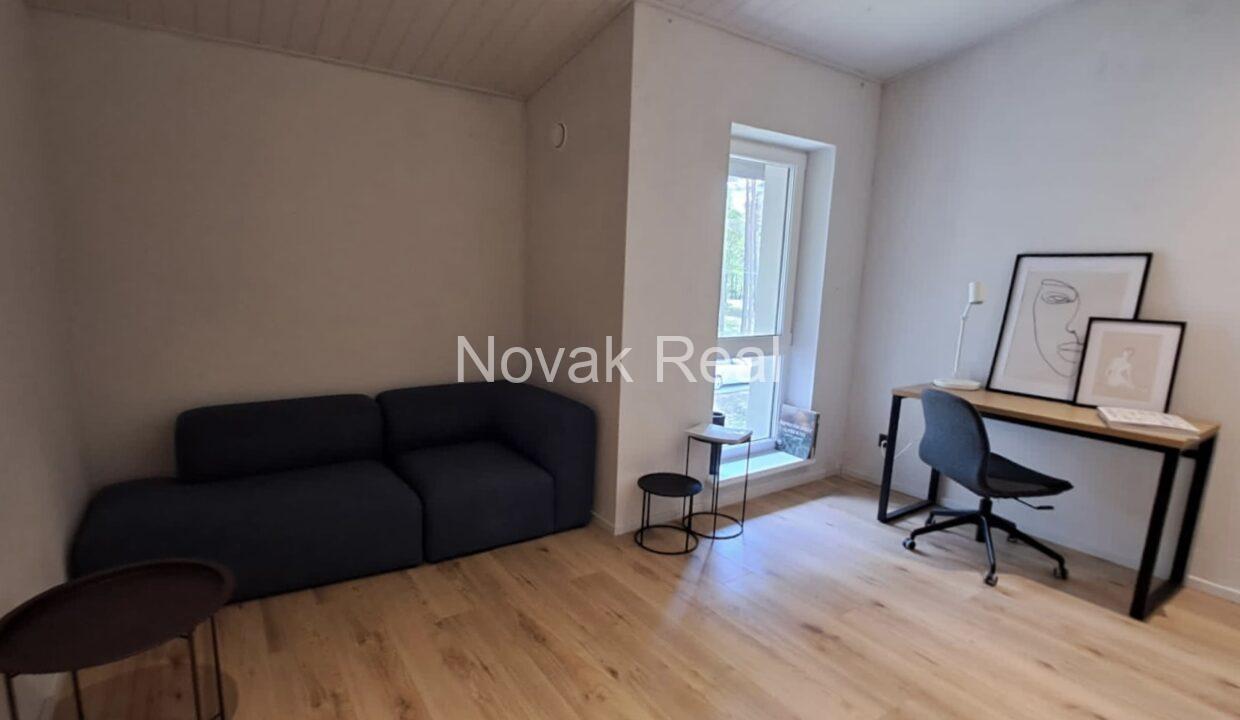 de38719a-c5bd-4333-9e4c-bb87b0b9b0ab