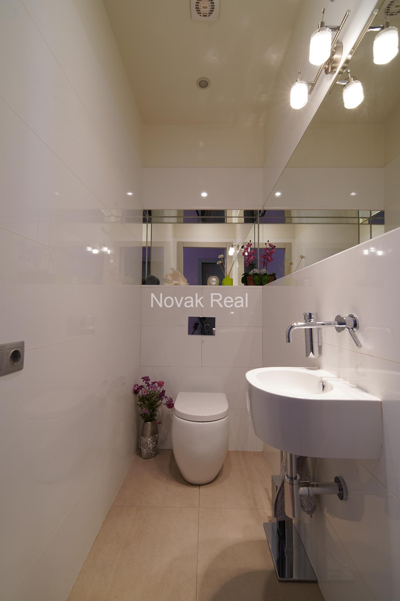 A 3-room apartment is available to rent in the Quiet city centre, in a new project