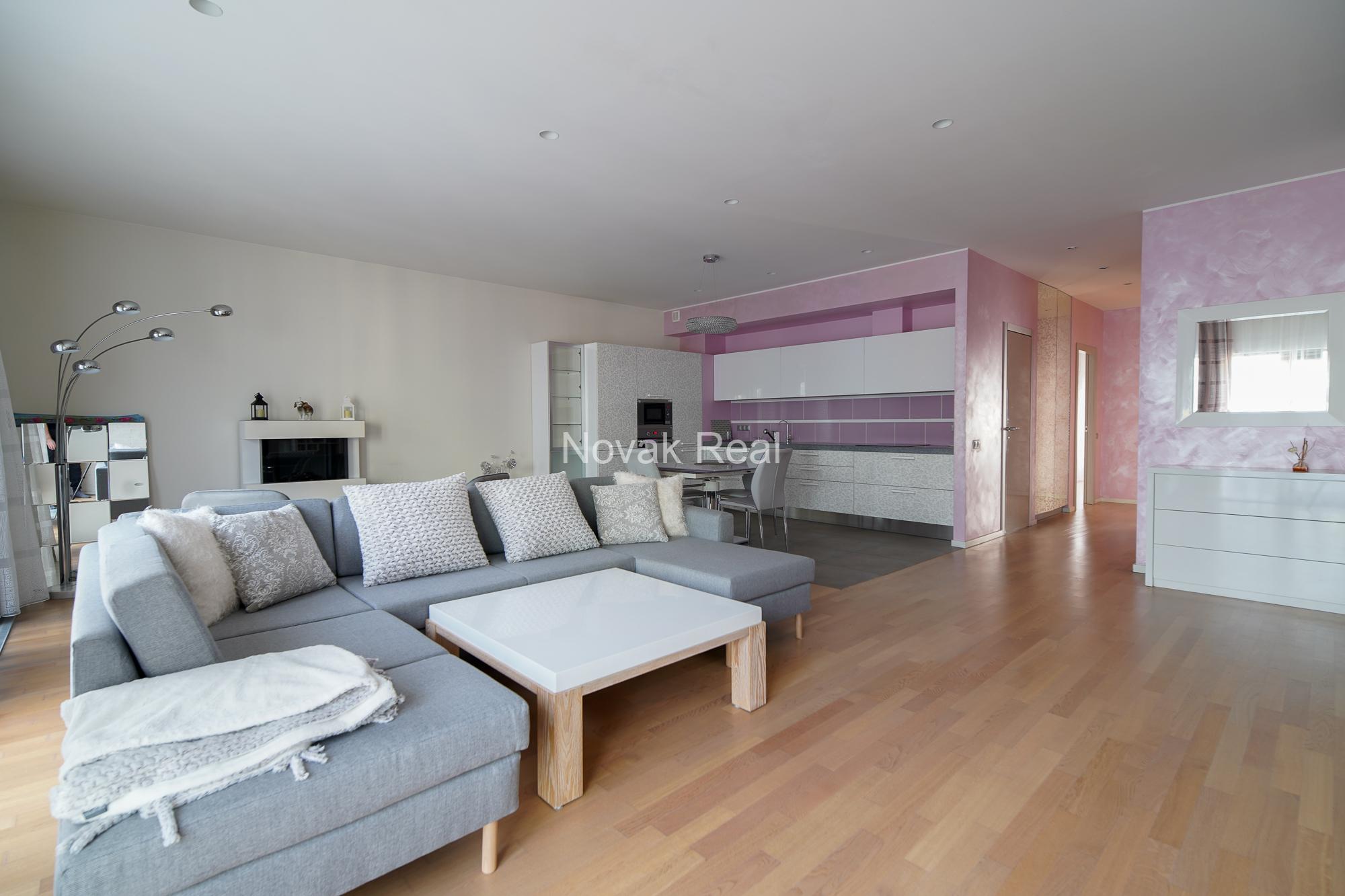 A 3-room apartment is available to rent in the Quiet city centre, in a new project