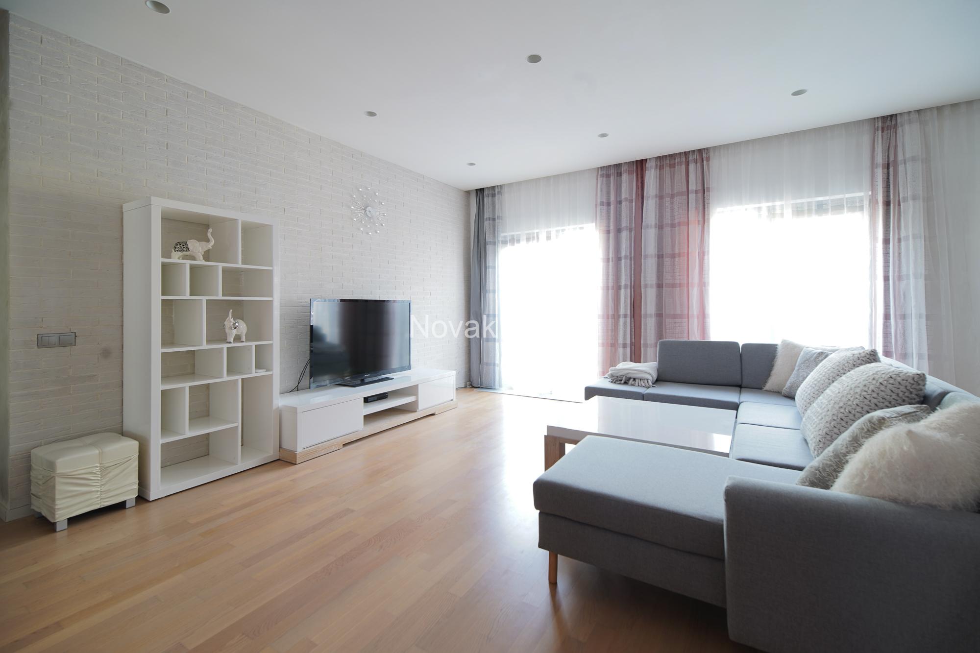 A 3-room apartment is available to rent in the Quiet city centre, in a new project