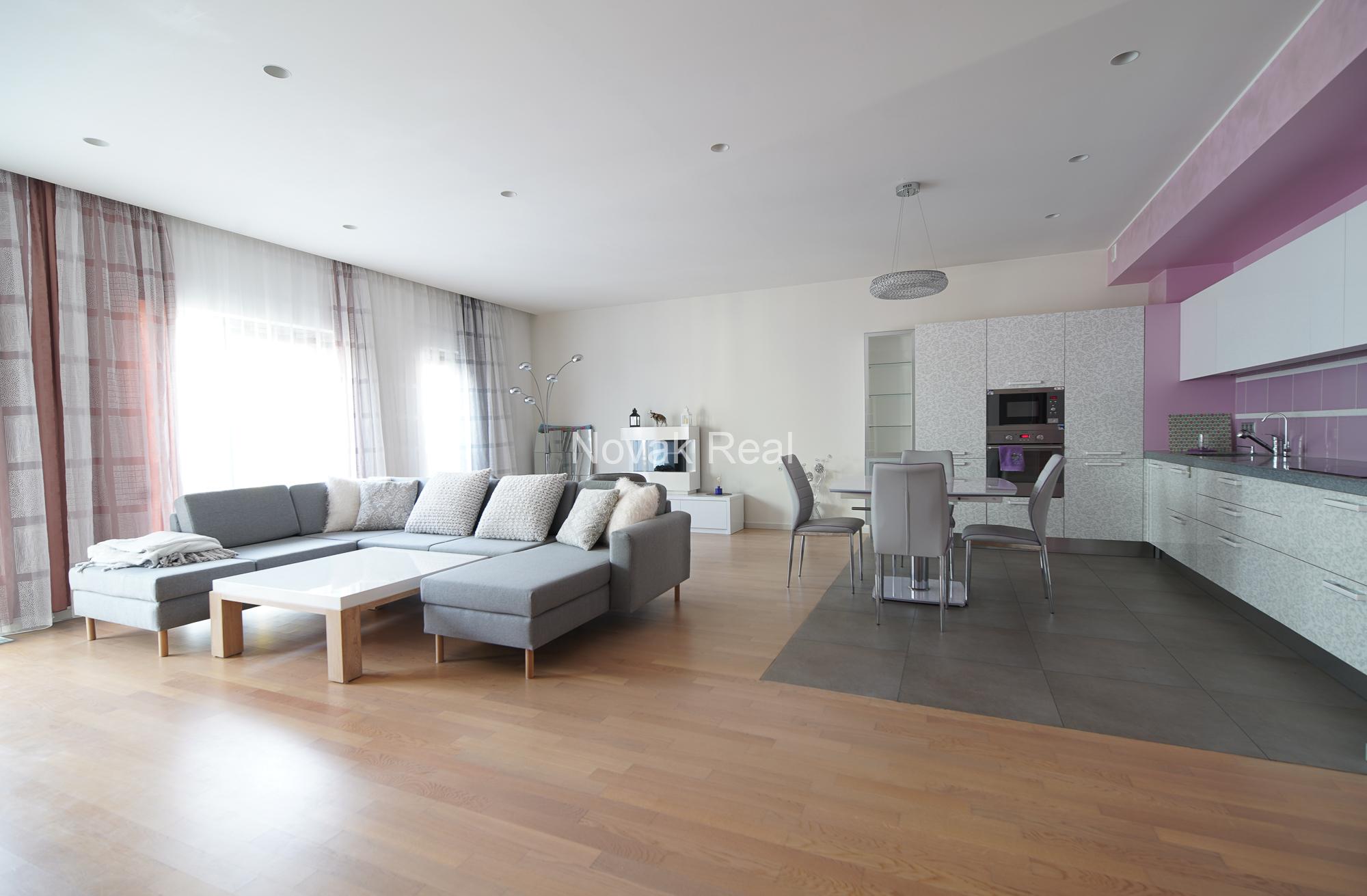A 3-room apartment is available to rent in the Quiet city centre, in a new project