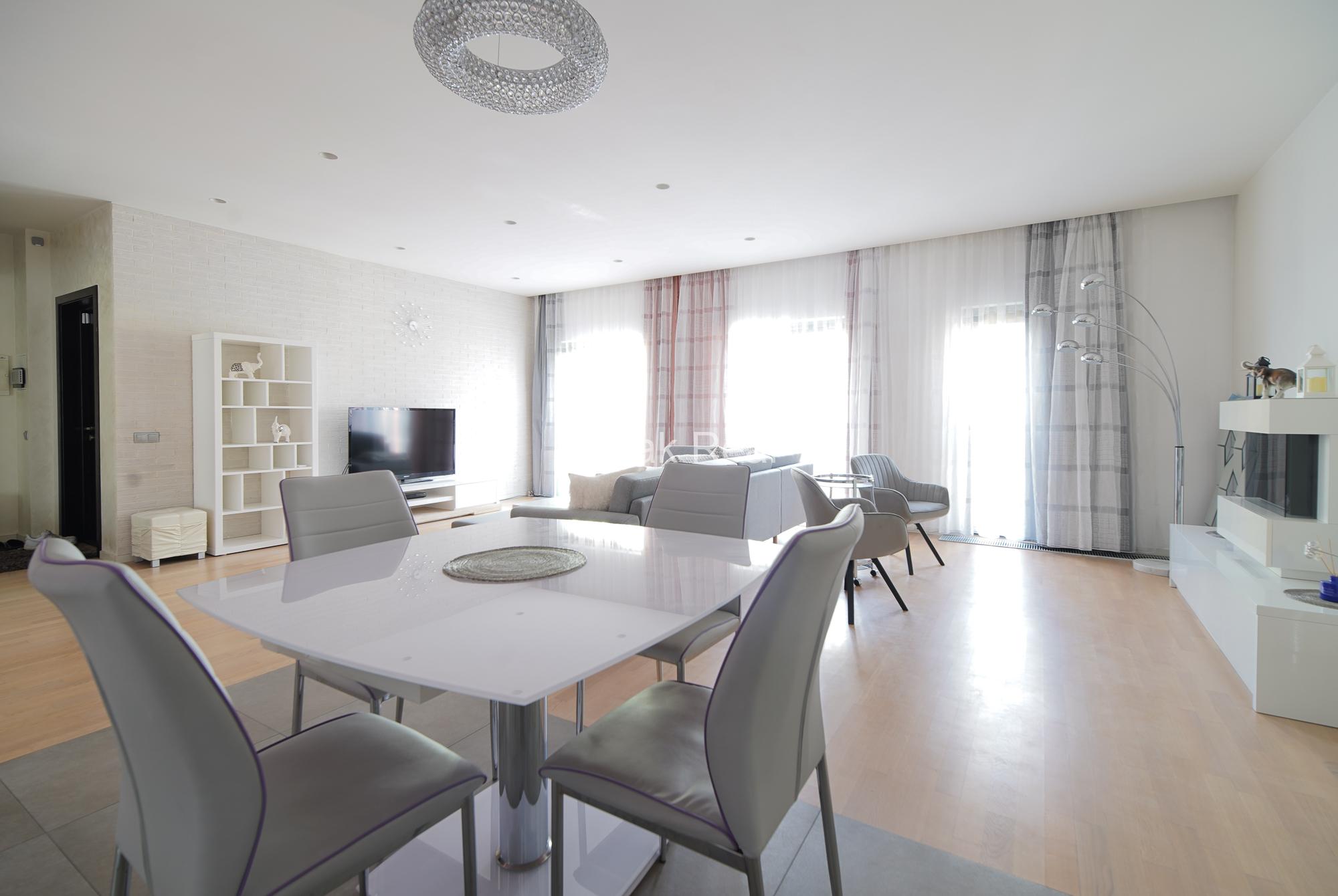 A 3-room apartment is available to rent in the Quiet city centre, in a new project