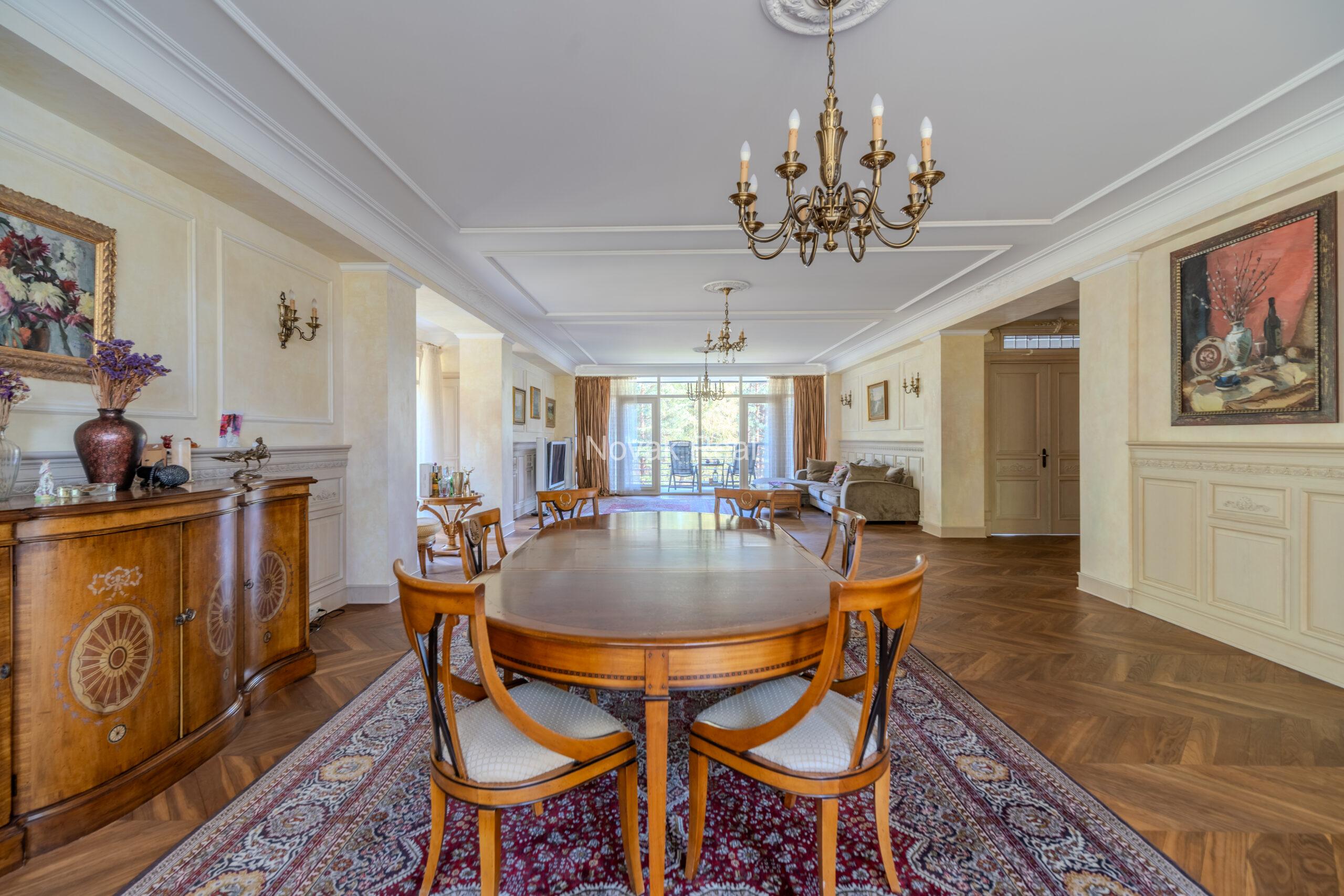 For sale is a beautiful apartment in the «Marienbad» residential complex