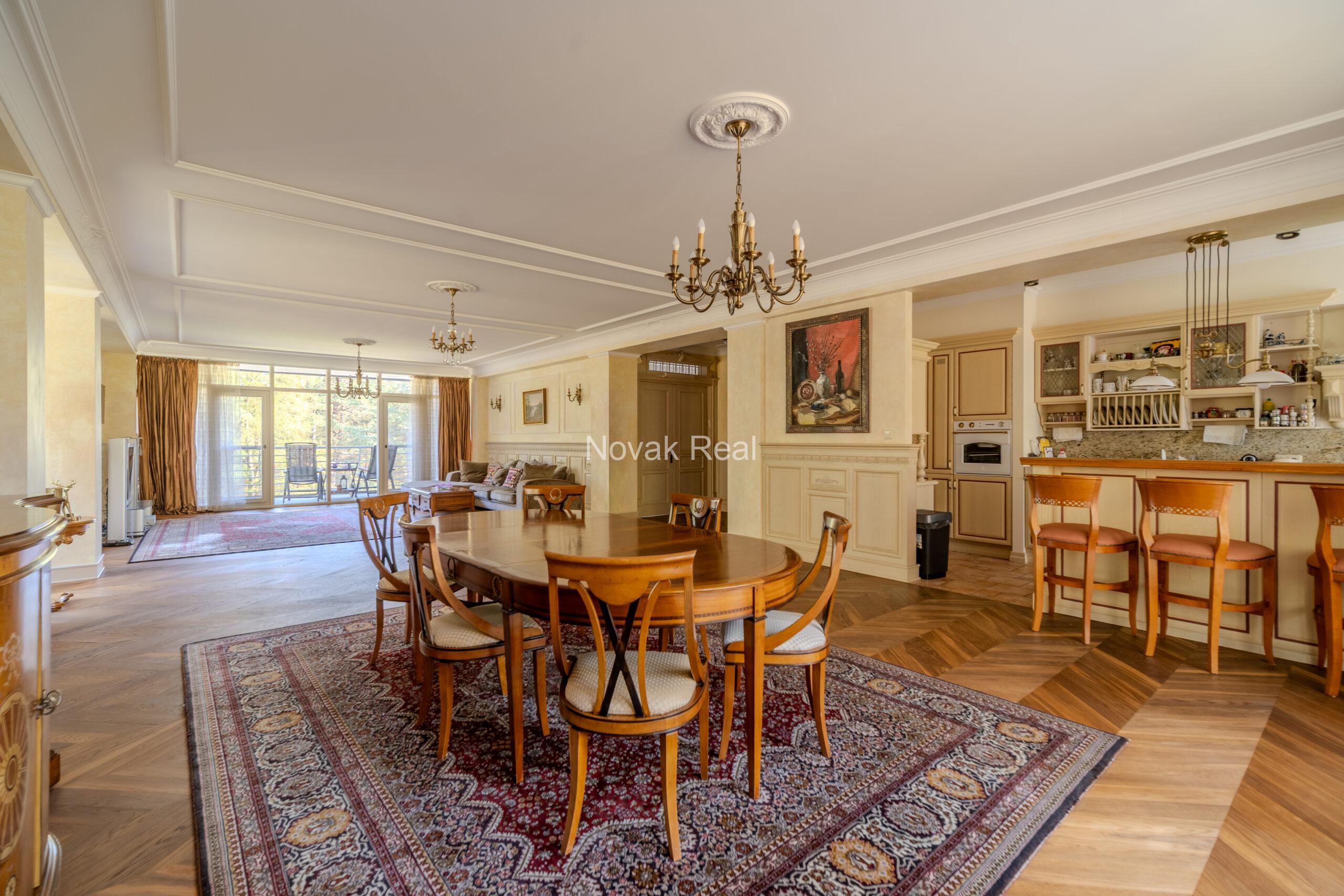 For sale is a beautiful apartment in the «Marienbad» residential complex
