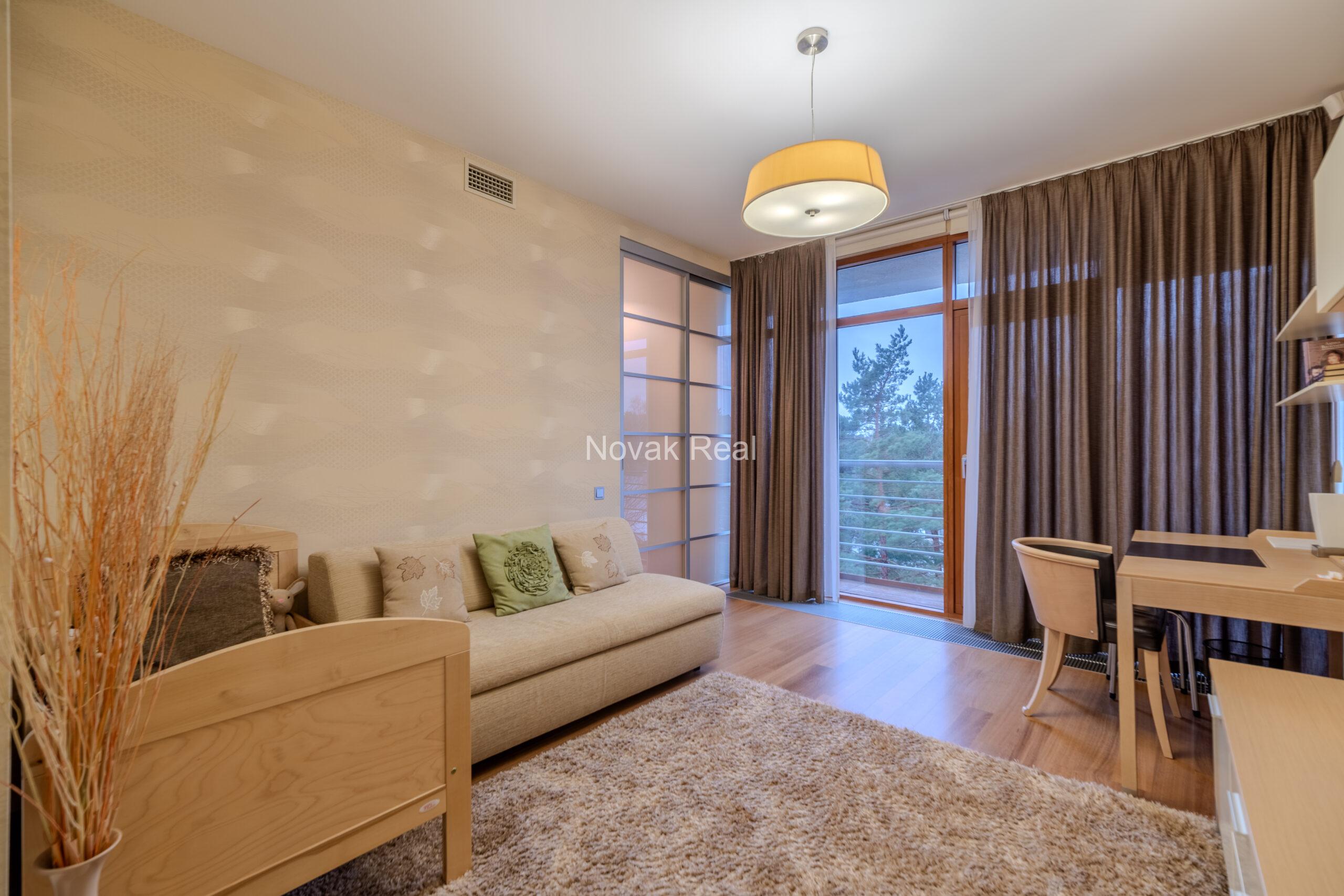 In a quiet part of Jurmala, an excellent spacious apartment is for sale on the 1st line to the sea in the famous complex “Marienbad”