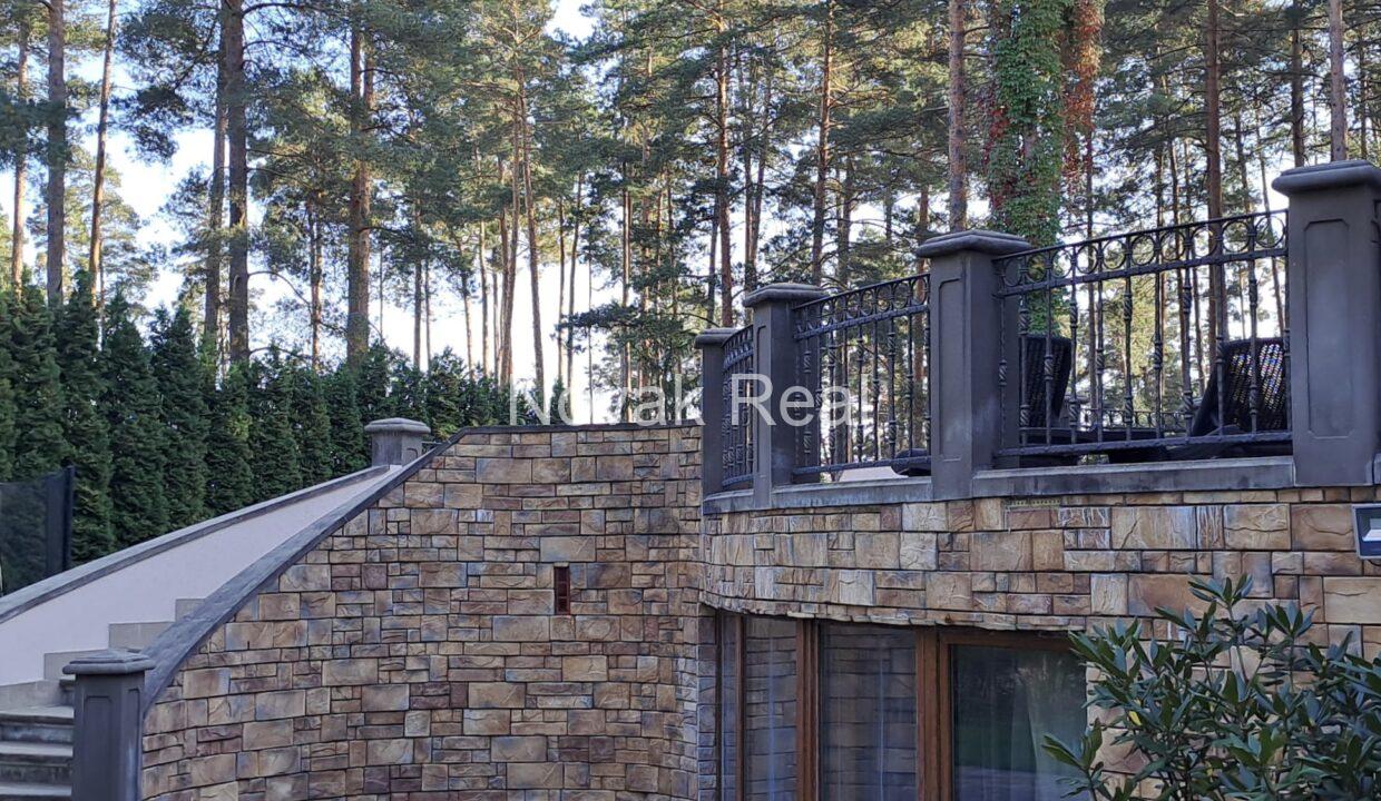 35df46ad-ce38-41a6-a1b0-3c7b533b05e8