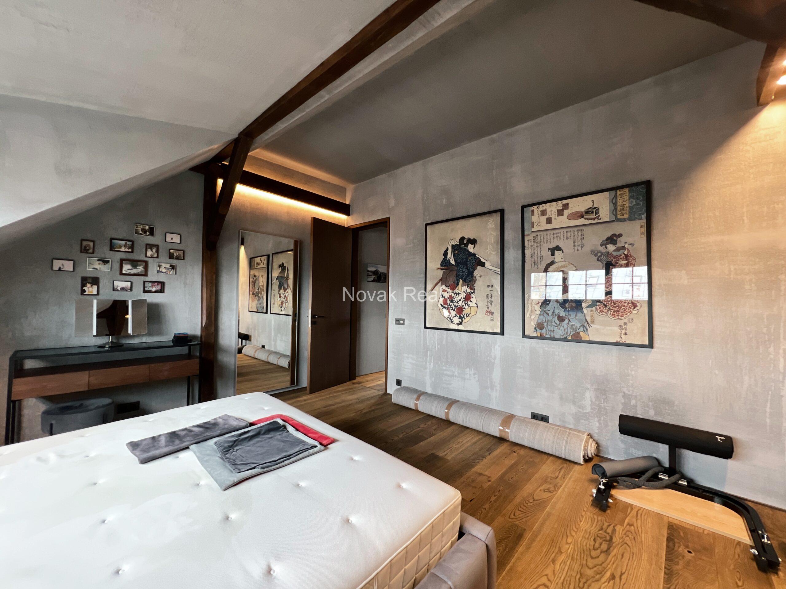In the Quiet City Centre on the Ausekļa street 5, an excellent penthouse of 230 sq.m. is for sale