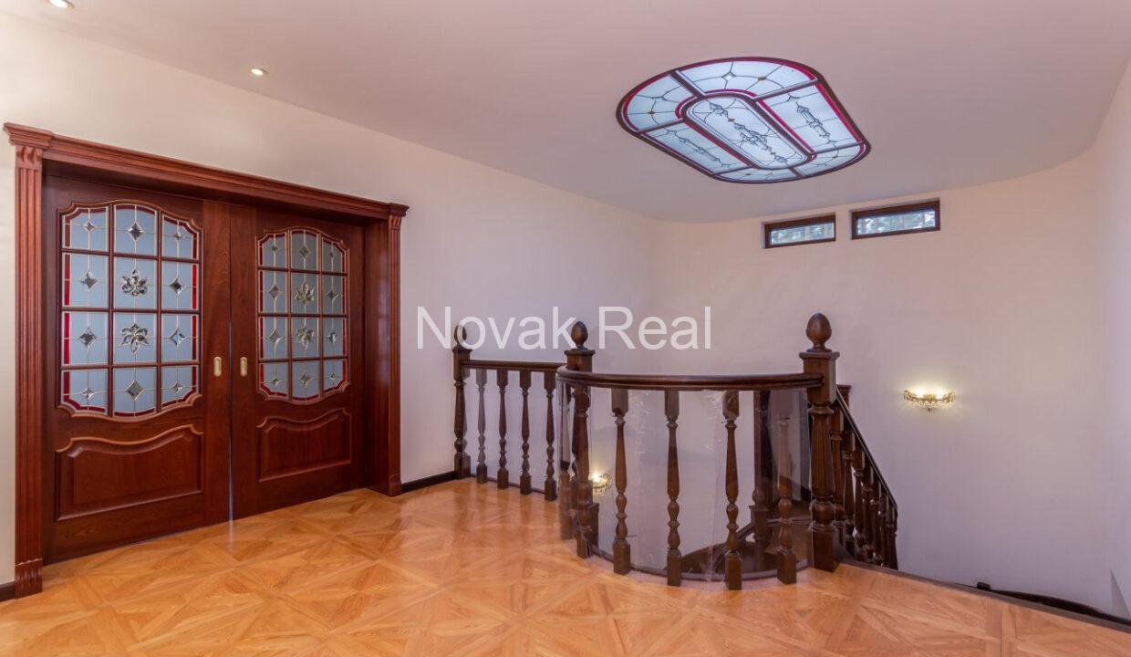 bf_w1290_h860_v1_126916-129613416142970