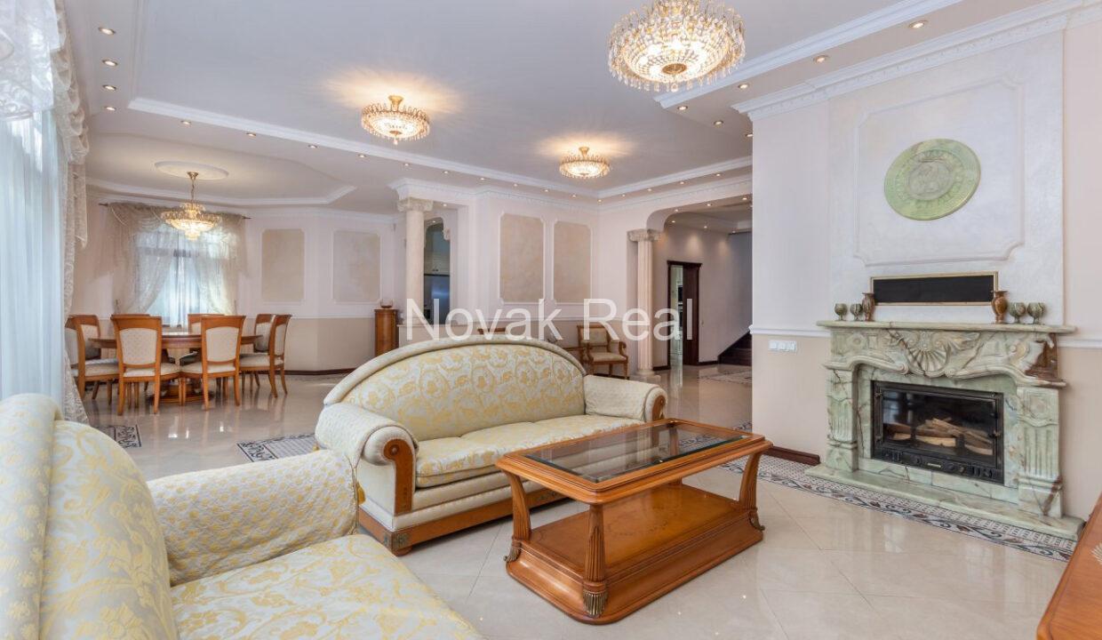 bf_w1290_h860_v1_126916-319201028320986