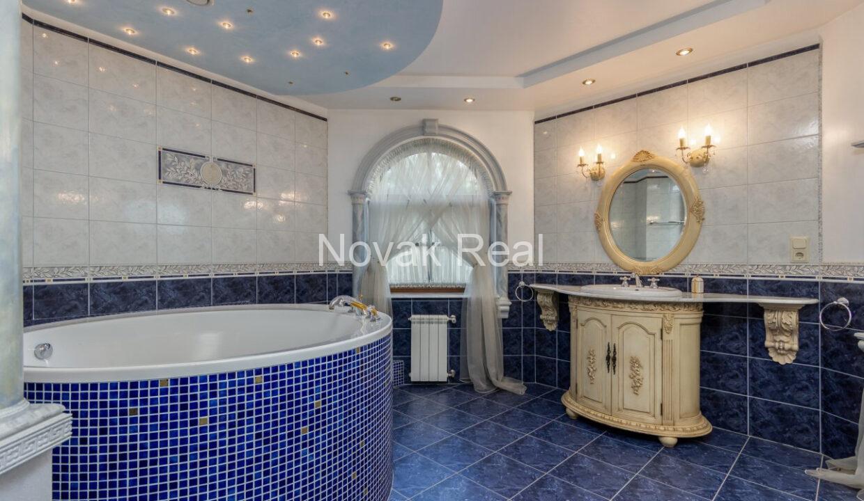 bf_w1290_h860_v1_126916-559801001786412