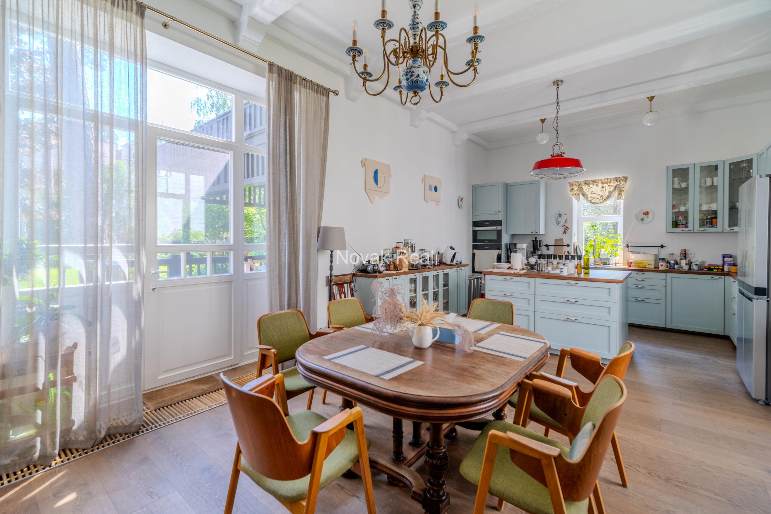 An elegant newly built villa is offered for sale in Jurmala, Lielupe, located near the sea and Ragakāpa Nature Park