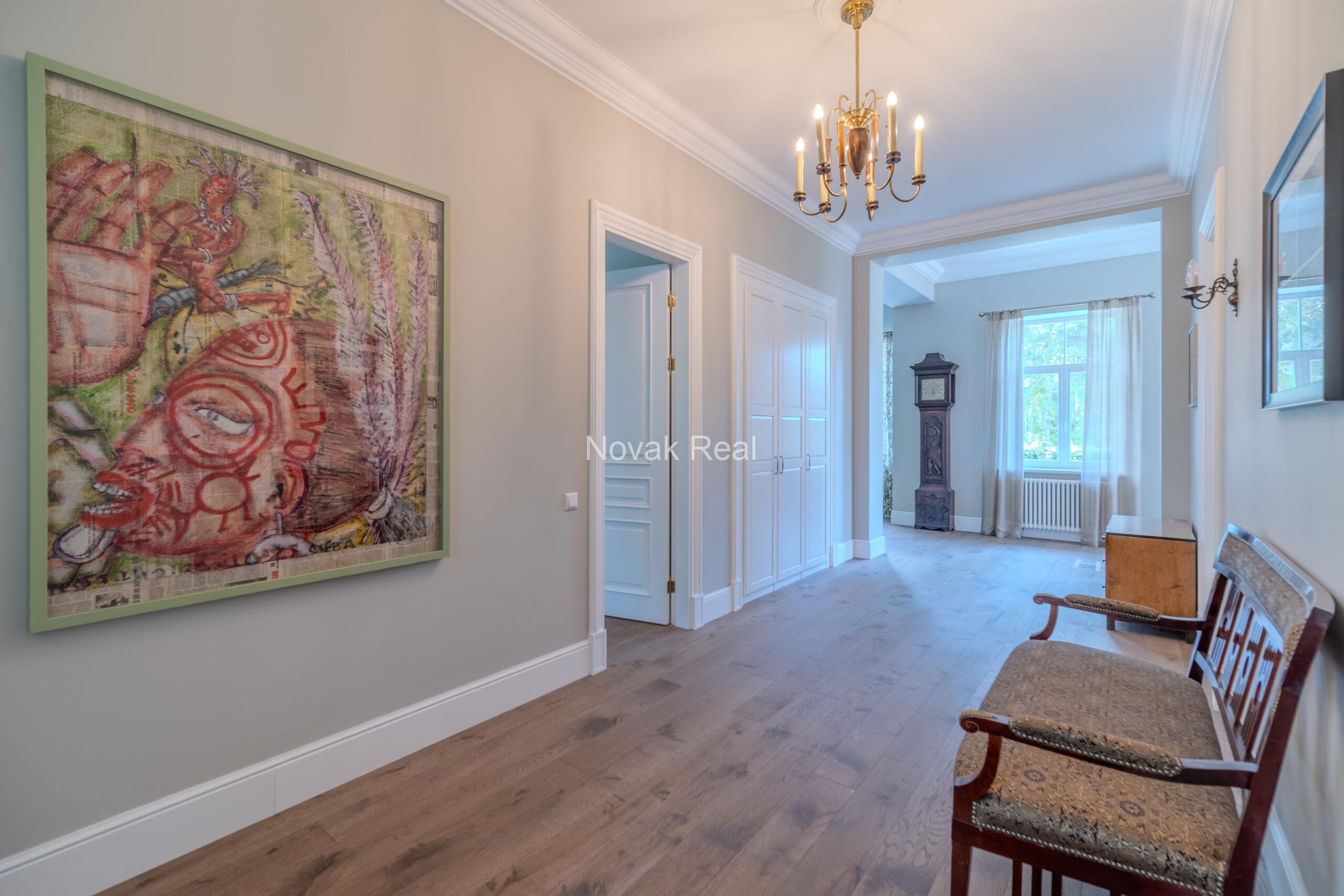 An elegant newly built villa is offered for sale in Jurmala, Lielupe, located near the sea and Ragakāpa Nature Park