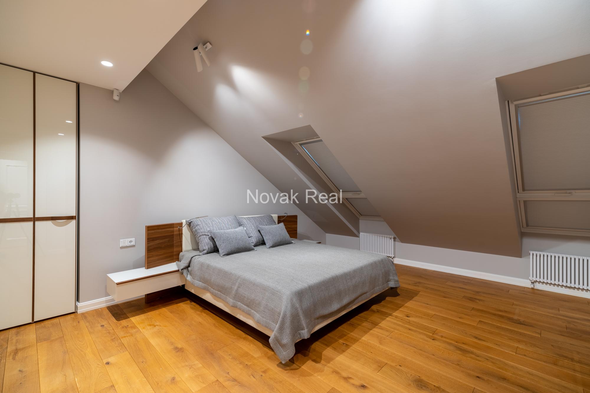Предлагается мансарда в реновированном проекте