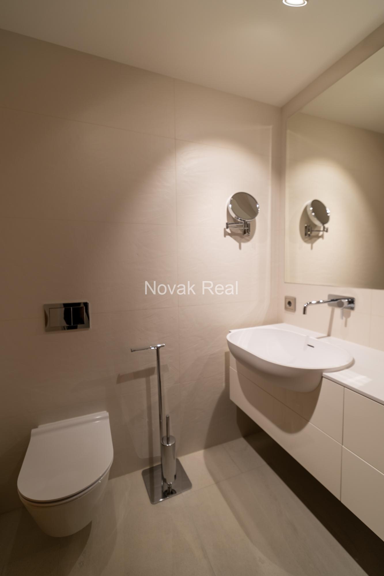 Luxury apartments are offered for rent in the Old Town
