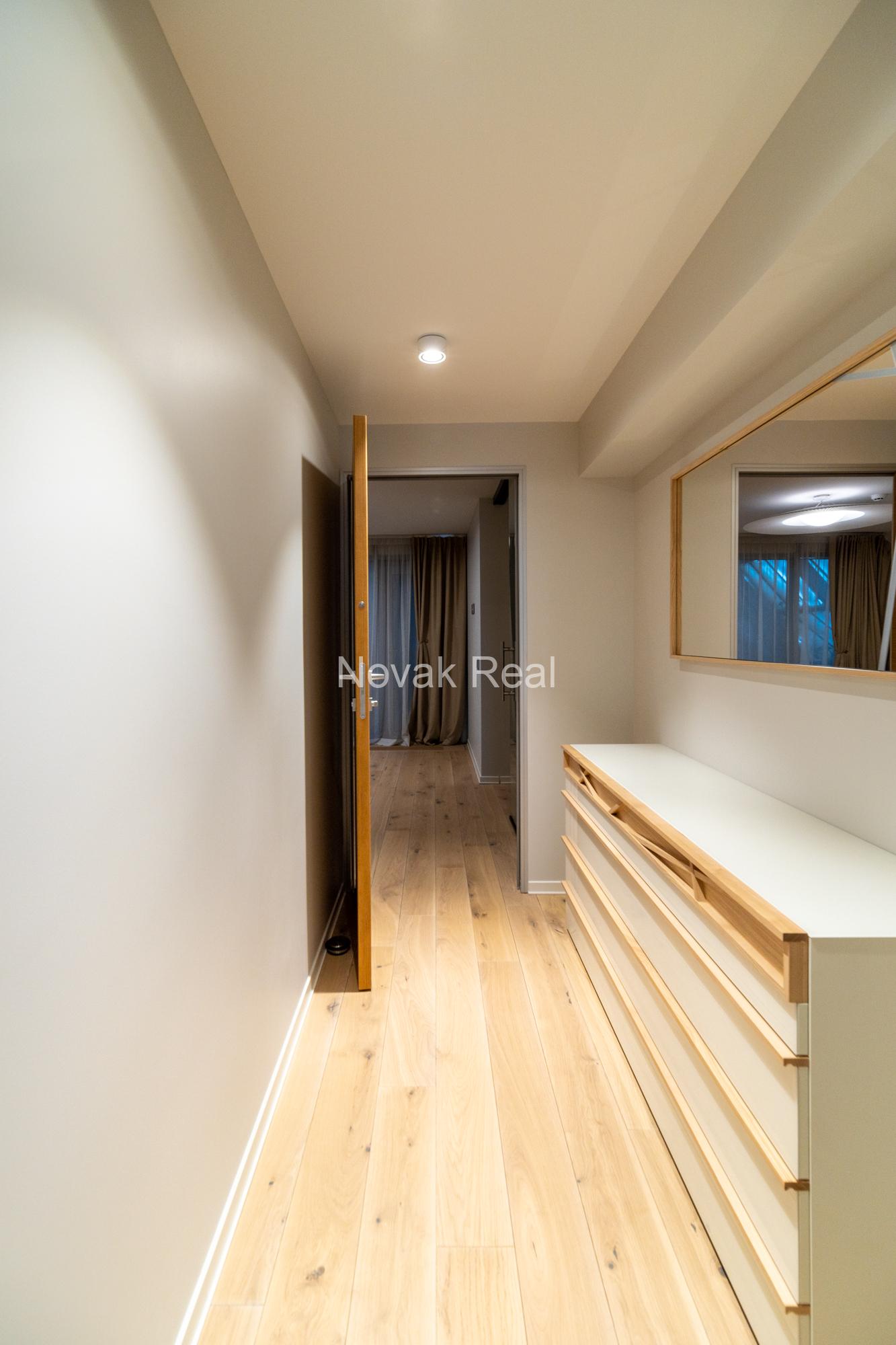 Luxury apartments are offered for rent in the Old Town
