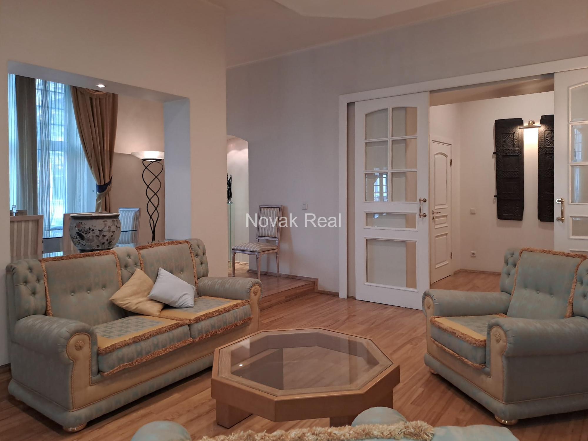A 3-room apartment for rent in the Quiet City Centre