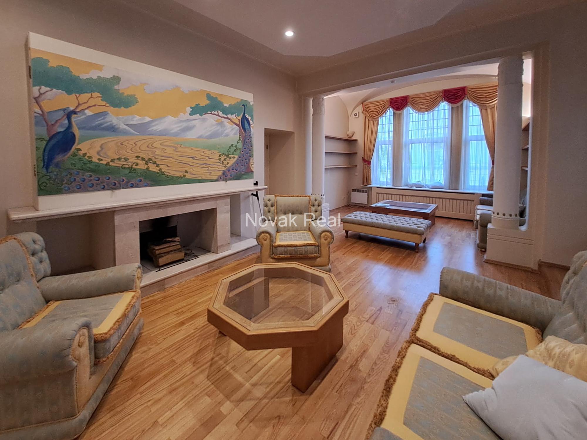 A 3-room apartment for rent in the Quiet City Centre