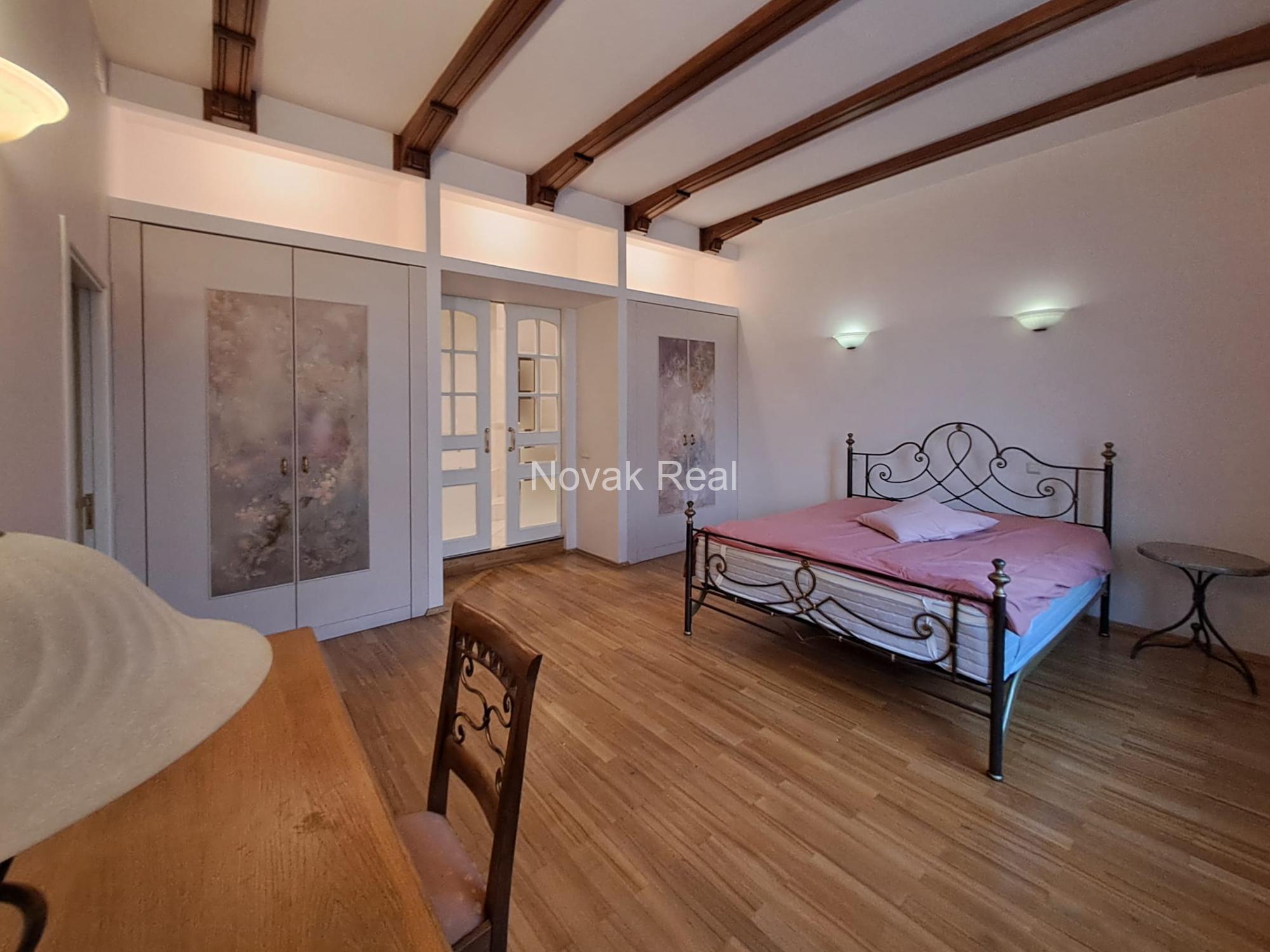 A 3-room apartment for rent in the Quiet City Centre