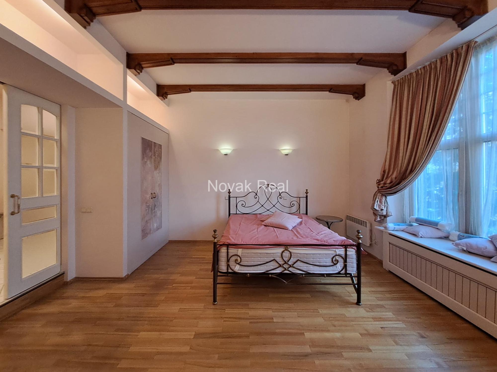 A 3-room apartment for rent in the Quiet City Centre