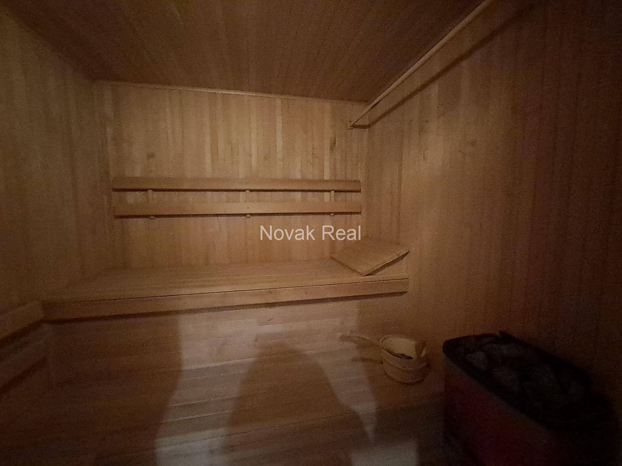 A 3-room apartment for rent in the Quiet City Centre