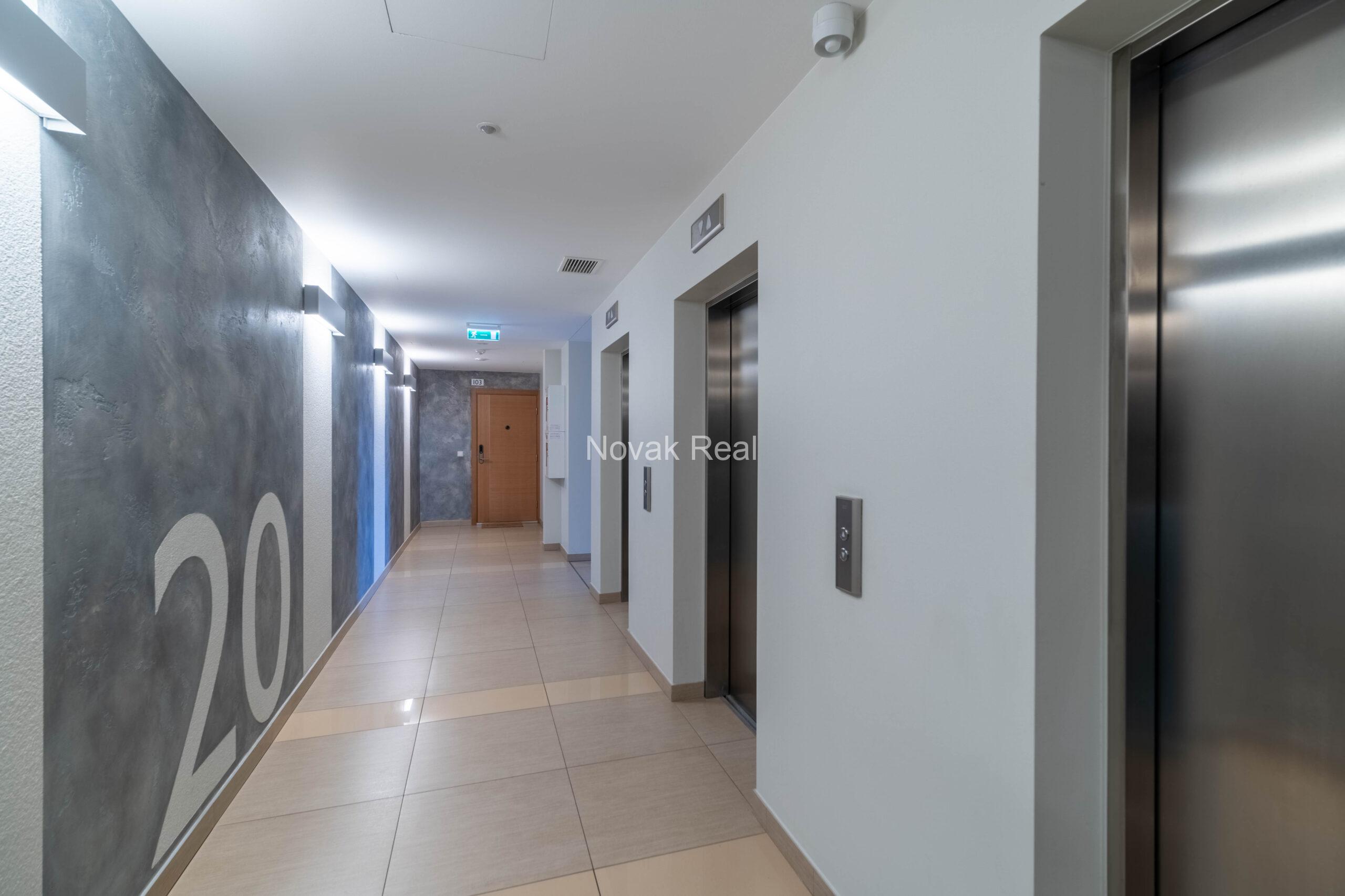 In the center of Riga, in the new modern project “Skanstes virsotnes” a designer sunny apartment is for rent