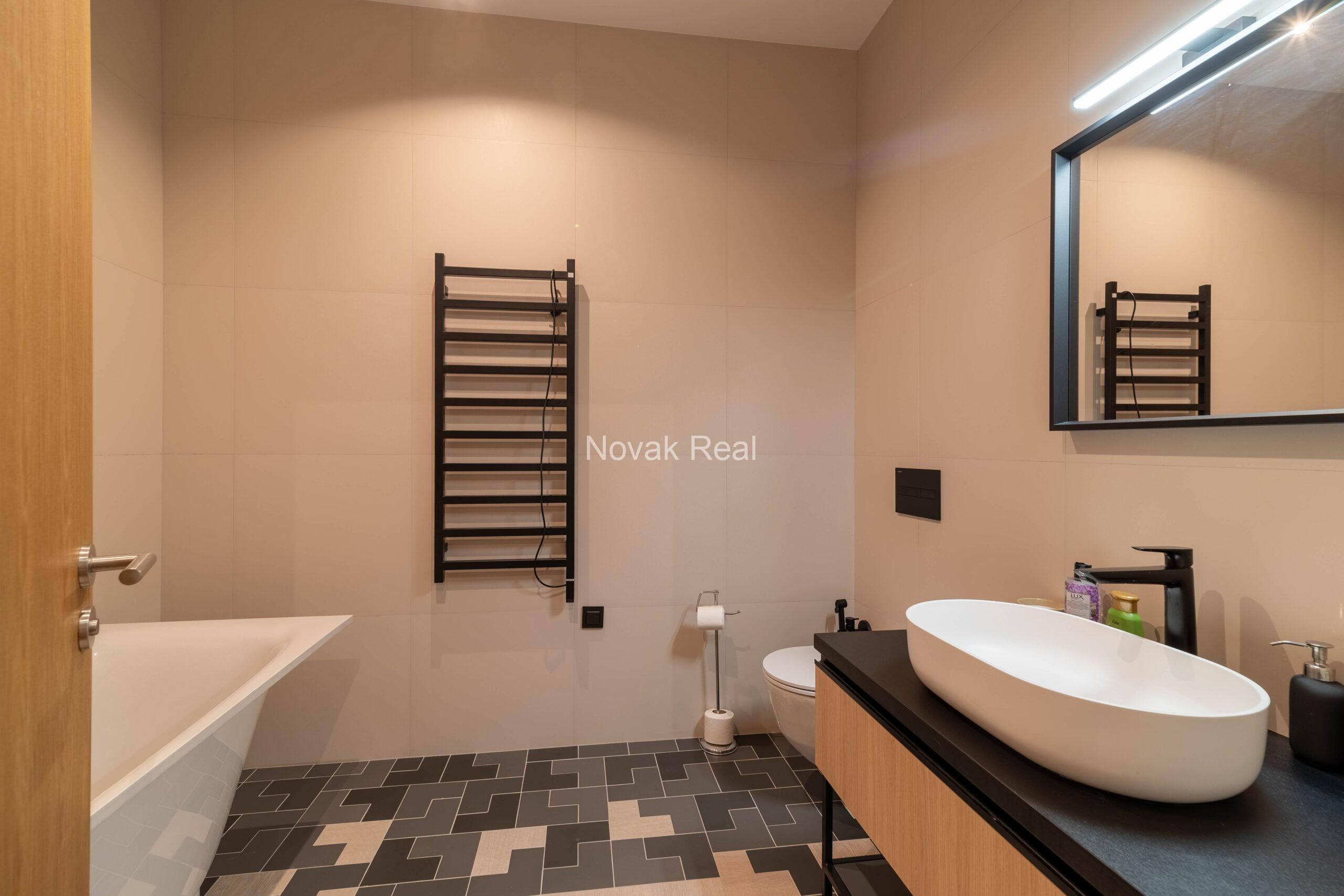 New apartments and lofts are offered for sale in Jūrmala, Dzintari, at Mežaparka prospekts 10