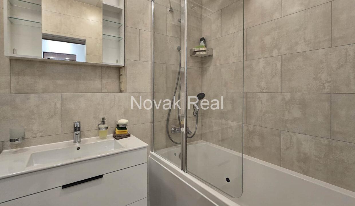 WhatsApp Image 2024-05-17 at 14.14.10 (4)