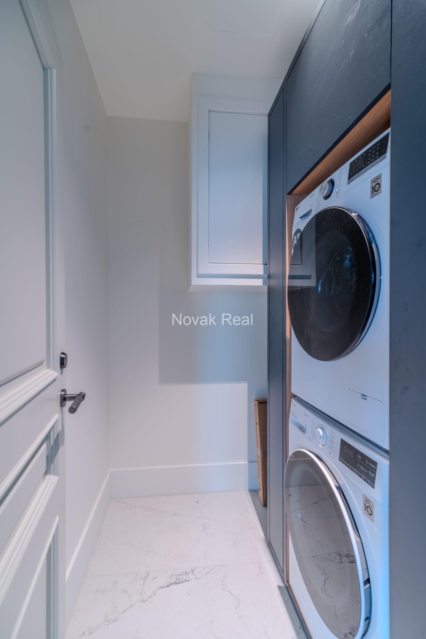A brand new apartment is for rent with a beautiful view of the Quiet Centre