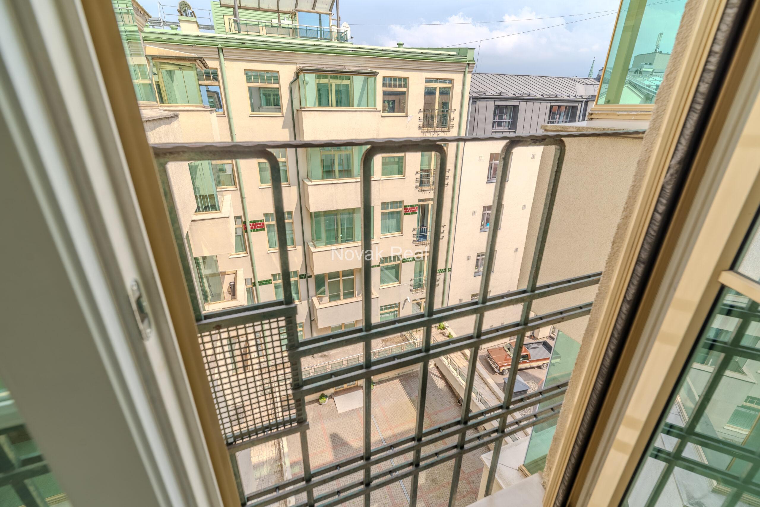A brand new apartment is for rent with a beautiful view of the Quiet Centre