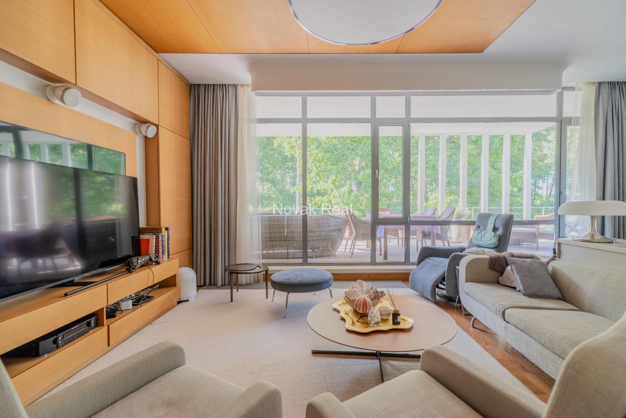 A 3-bedroom apartment is available for rent on the first line by the sea