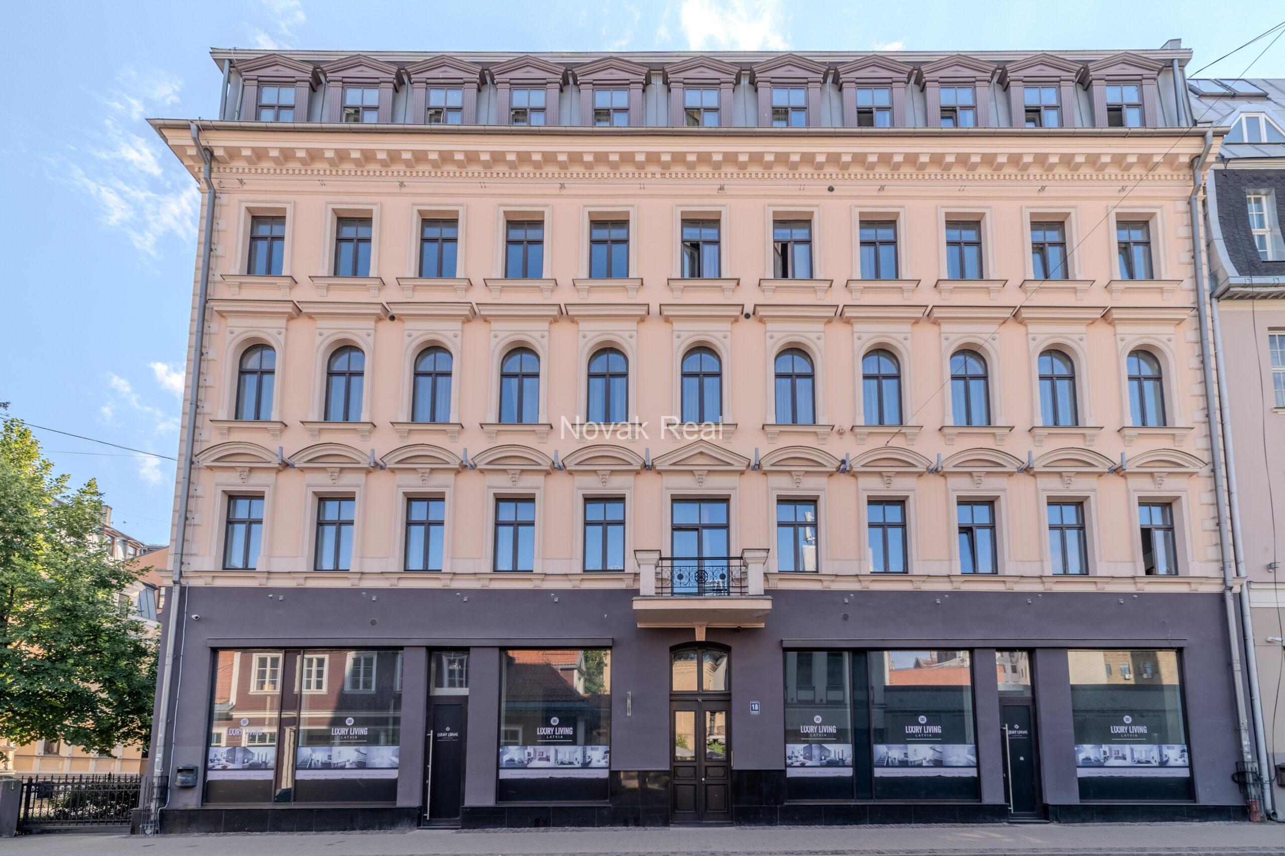 Предлагается 3-комнатная квартира в реновированном проекте