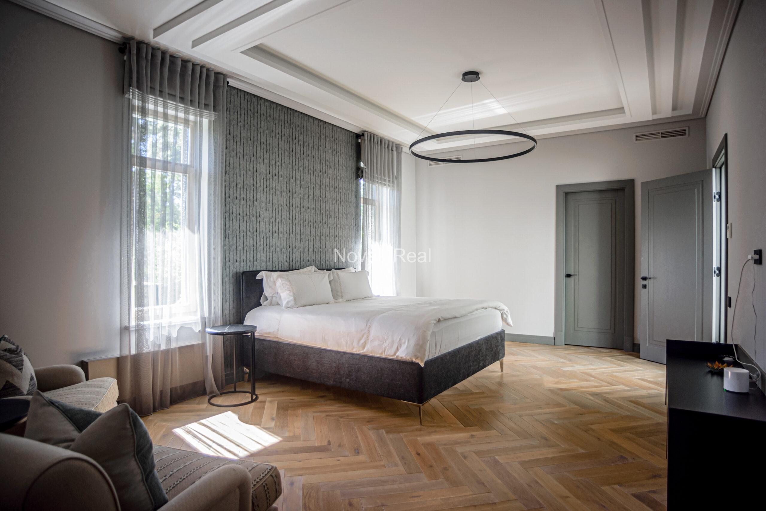 A new five-bedroom house is available for long-term rent in a quiet part of Jūrmala, close to the sea