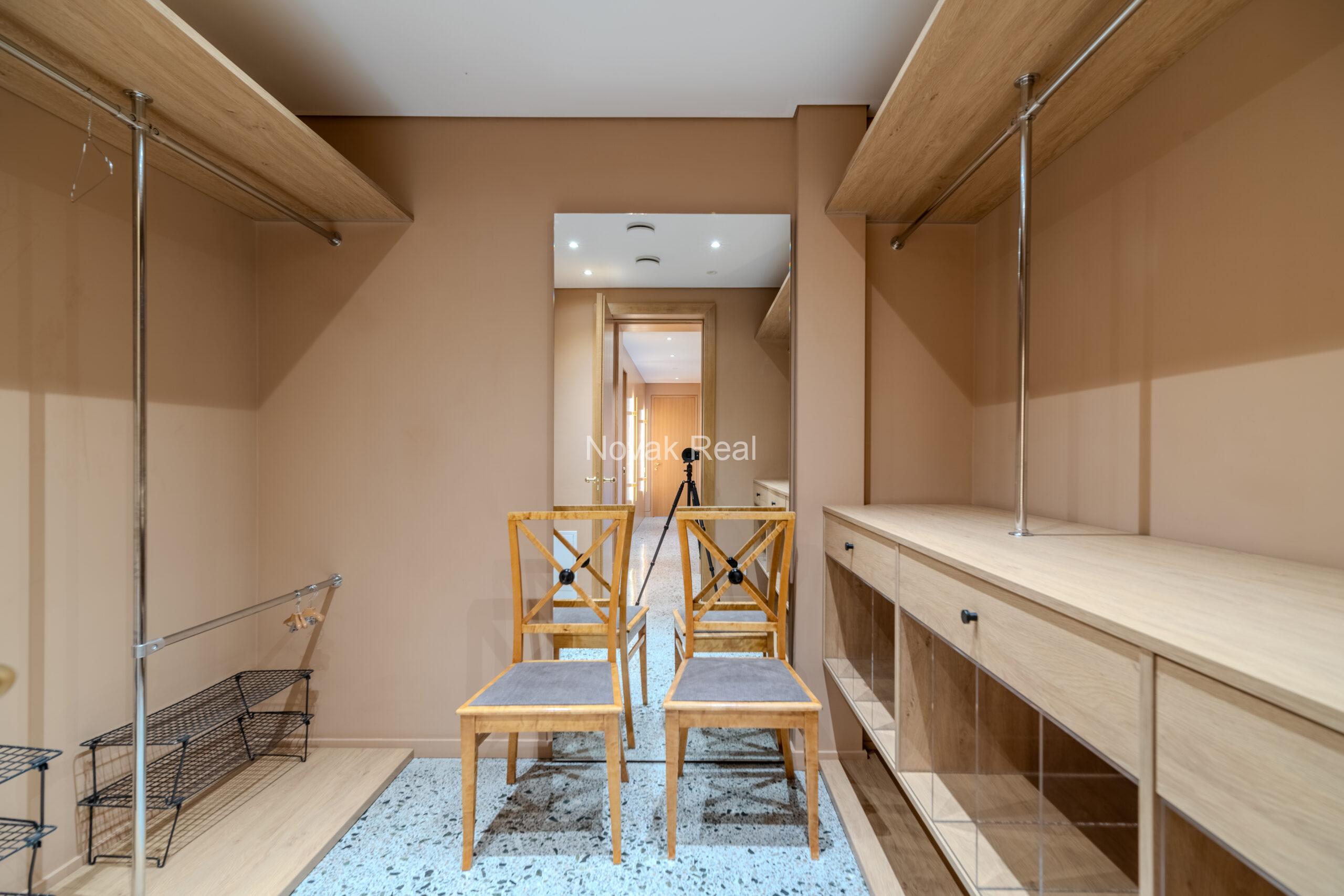 In Lielupe, close to the sea and a pine park, an elegant, renovated three-storey villa is offered for sale