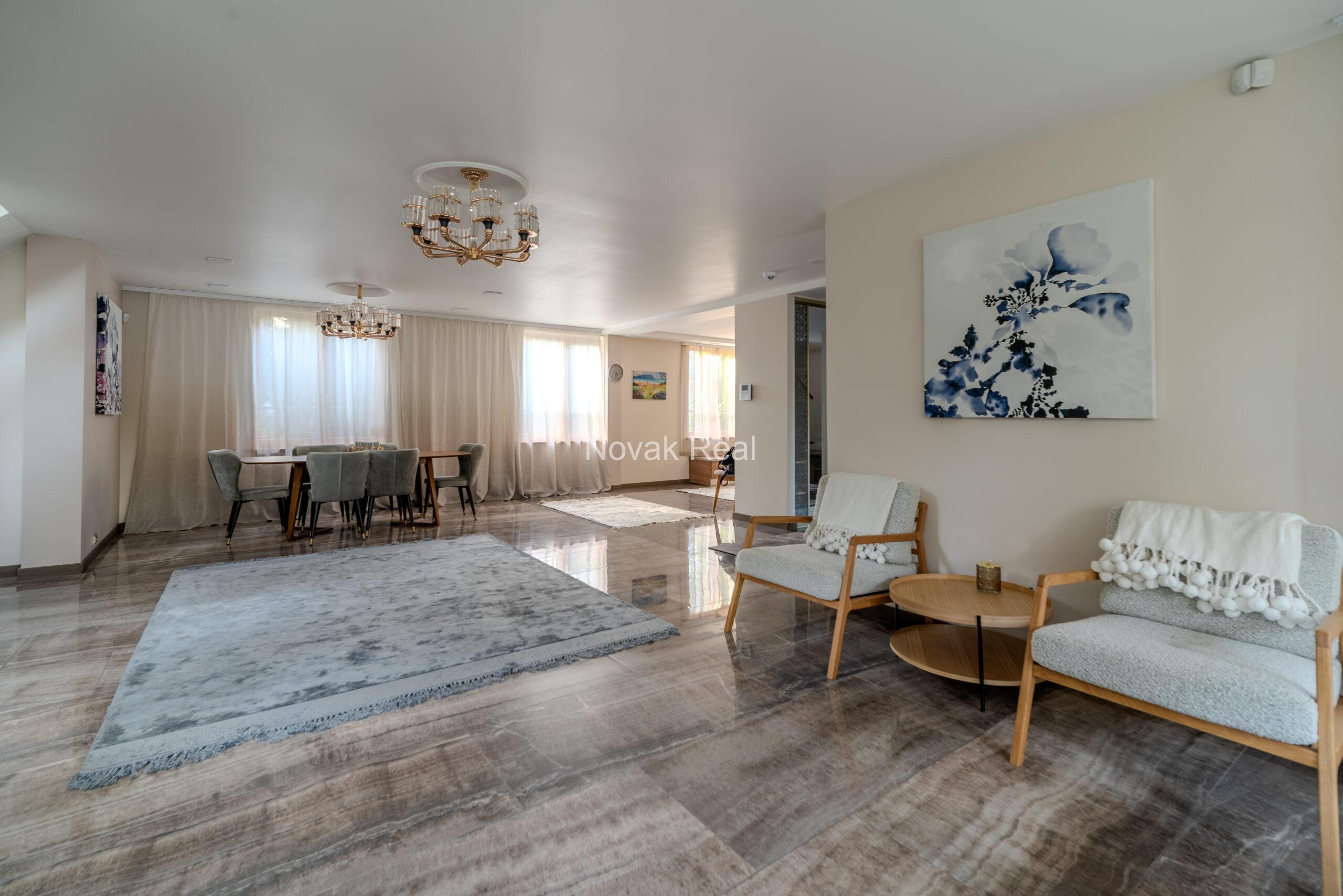 In Bulduri, on the first line to the sea, a modern and cozy townhouse is for sale