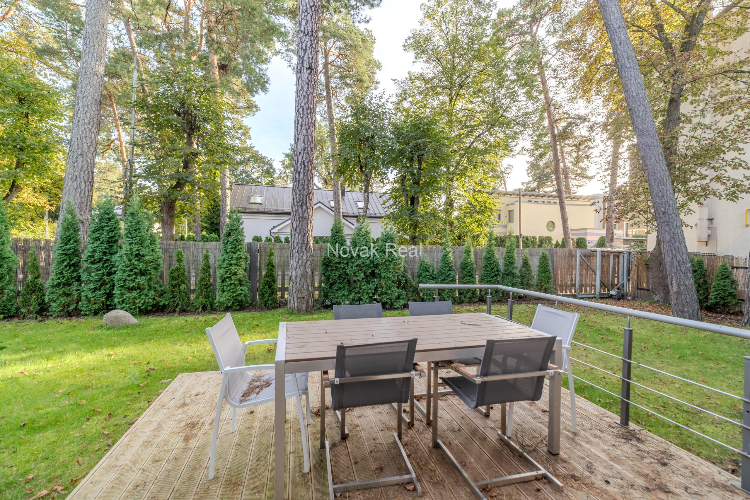 In Bulduri, on the first line to the sea, a modern and cozy townhouse is for sale
