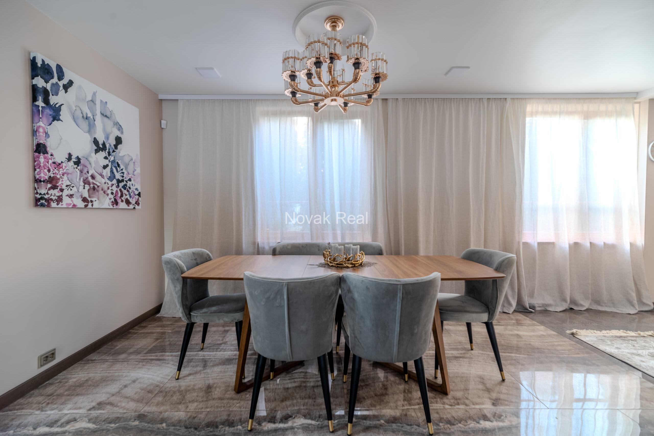 In Bulduri, on the first line to the sea, a modern and cozy townhouse is for sale