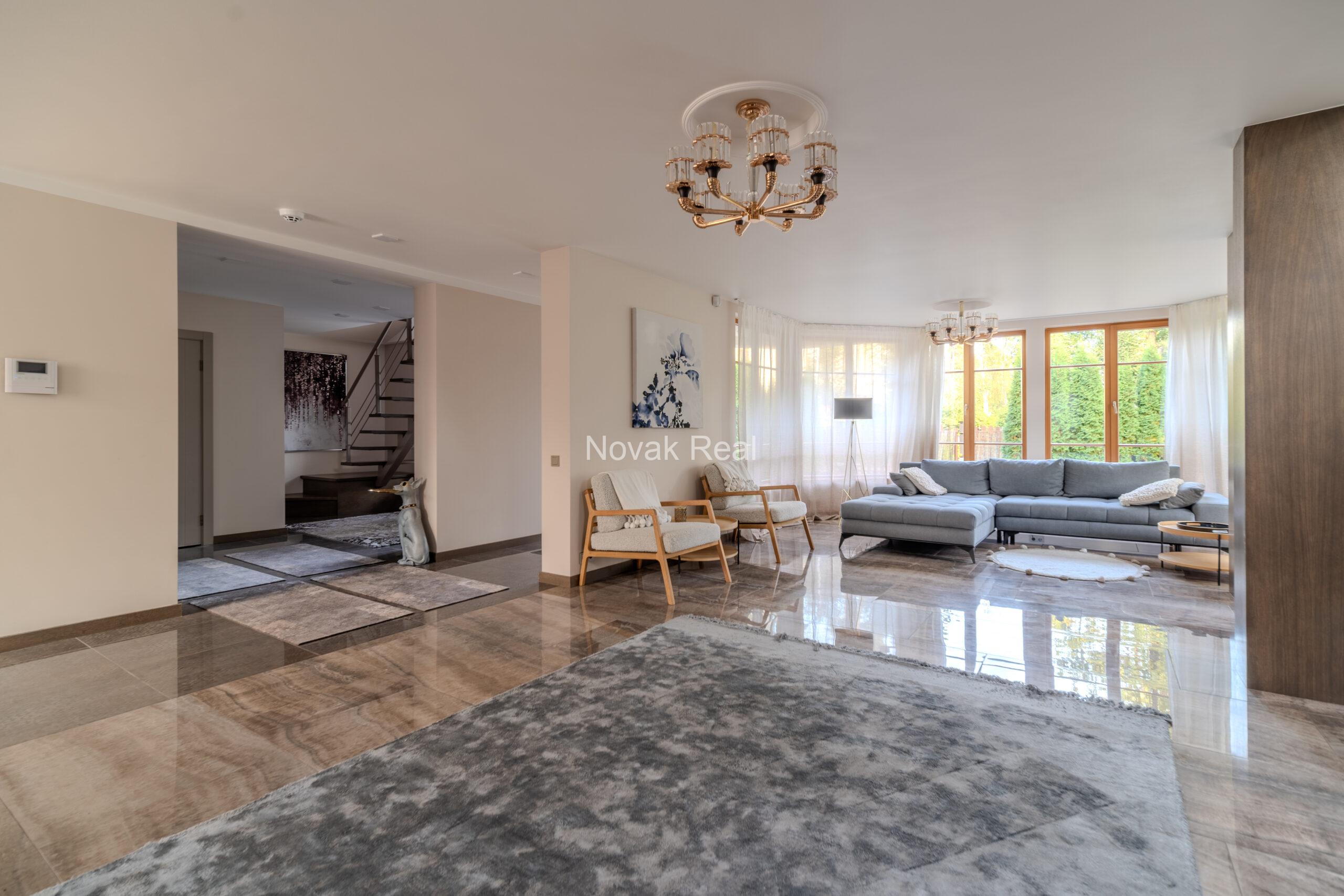 In Bulduri, on the first line to the sea, a modern and cozy townhouse is for sale