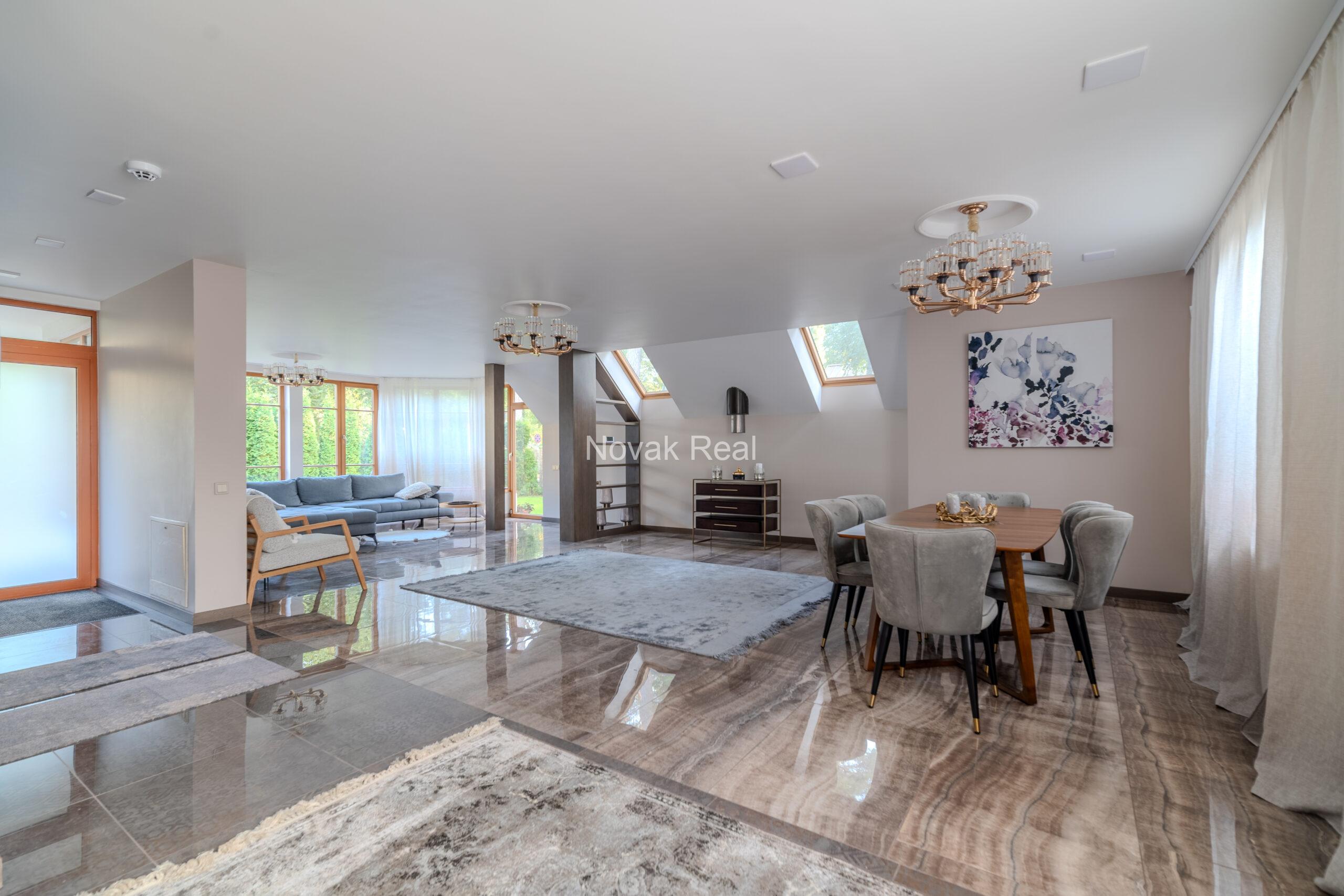 In Bulduri, on the first line to the sea, a modern and cozy townhouse is for sale