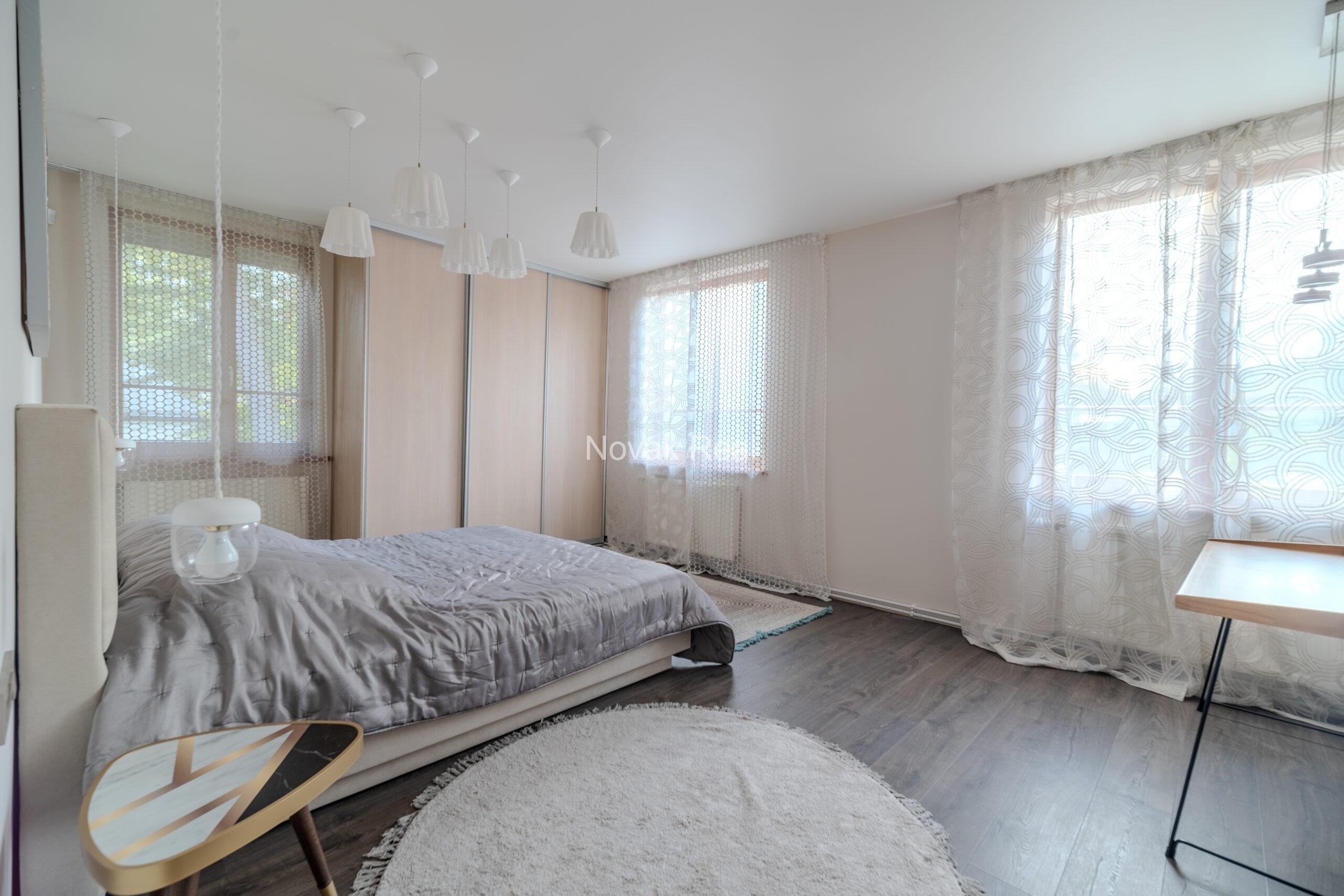 In Bulduri, on the first line to the sea, a modern and cozy townhouse is for sale