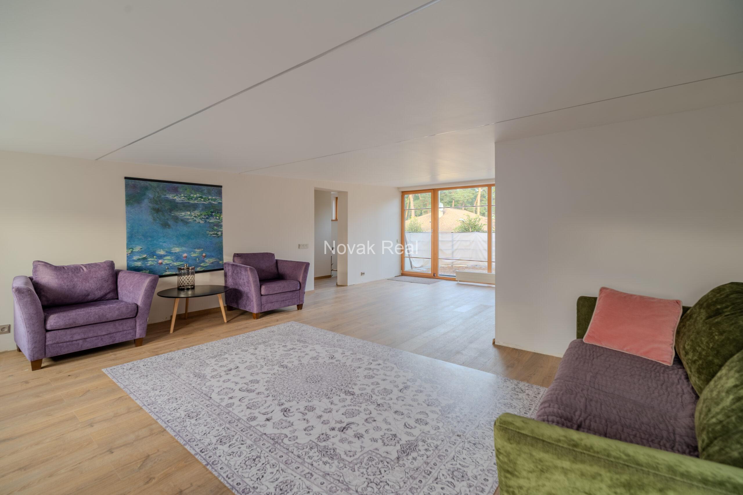 In Bulduri, on the first line to the sea, a modern and cozy townhouse is for sale
