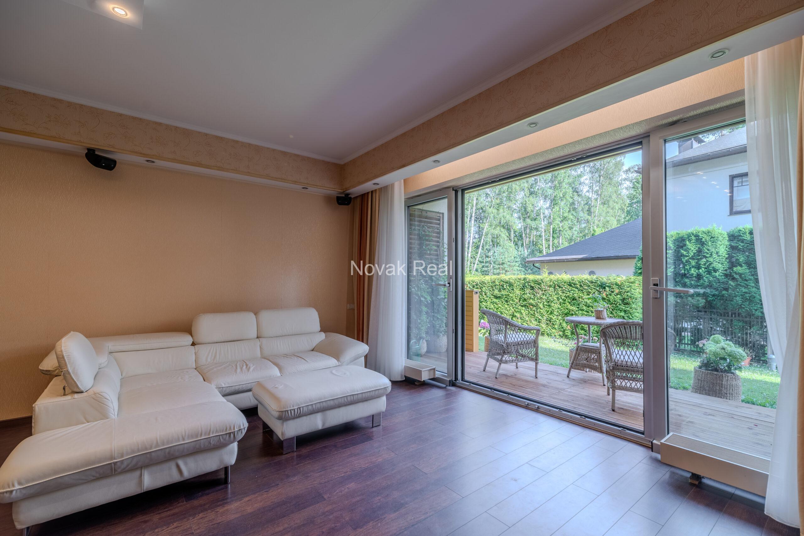 A stylish and cozy apartment is available for rent from August 25 to June 1 in the prestigious Dzintari district